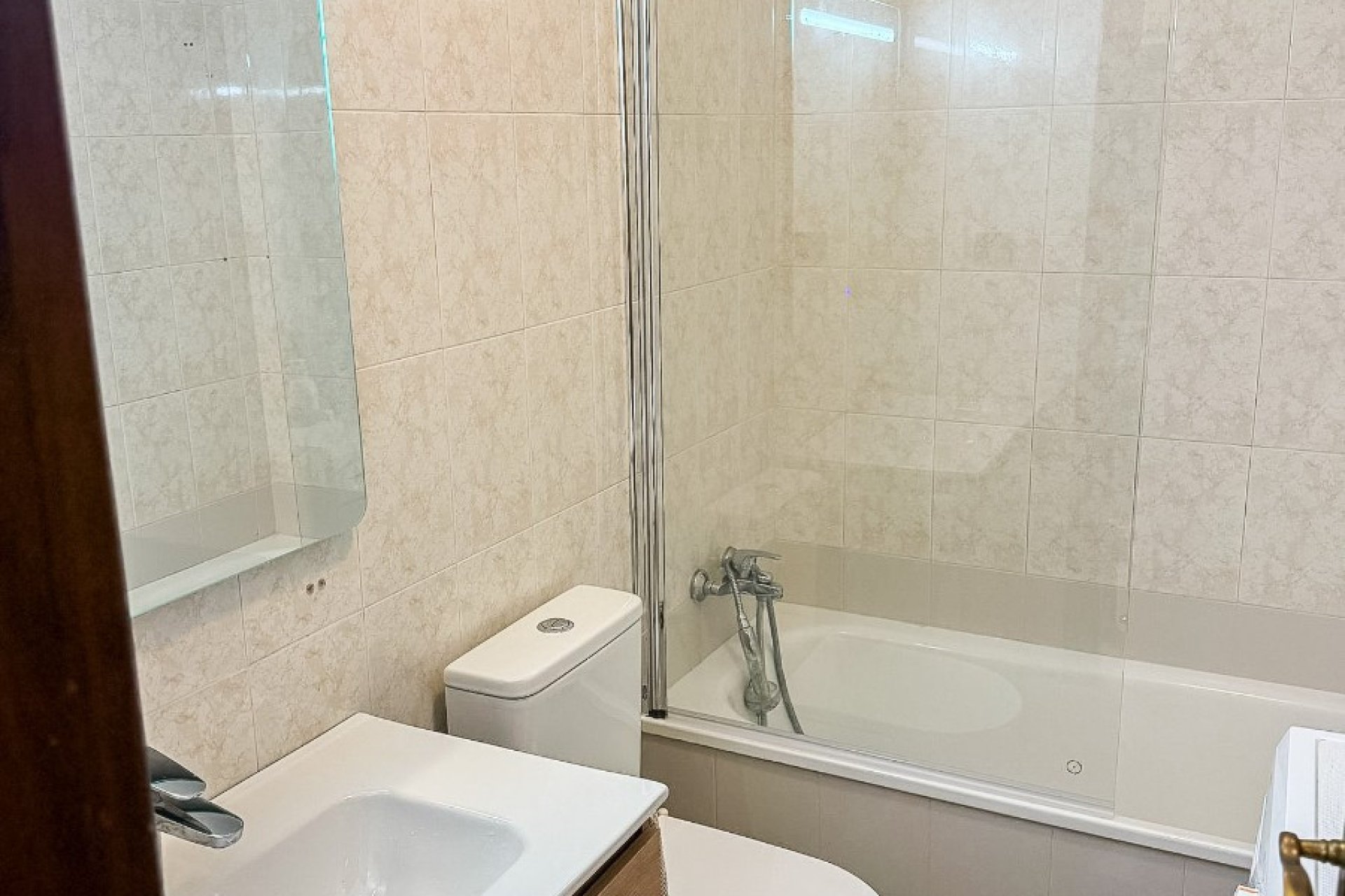 Használt ingatlanok - Apartman / lakás -
Torrevieja - Torrevieja Centro