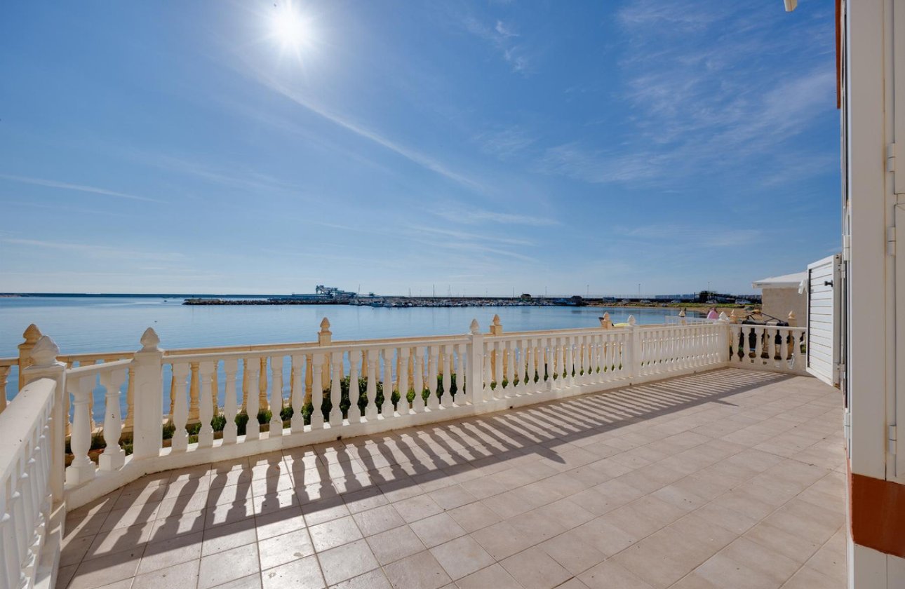 Használt ingatlanok - Apartman / lakás -
Torrevieja - Torrevieja Centro