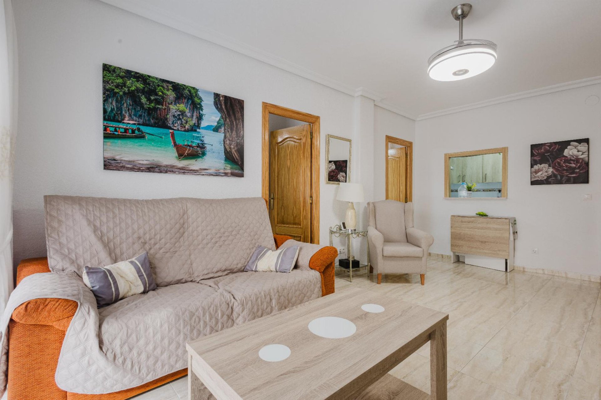 Használt ingatlanok - Apartman / lakás -
Torrevieja - Torrevieja Centro