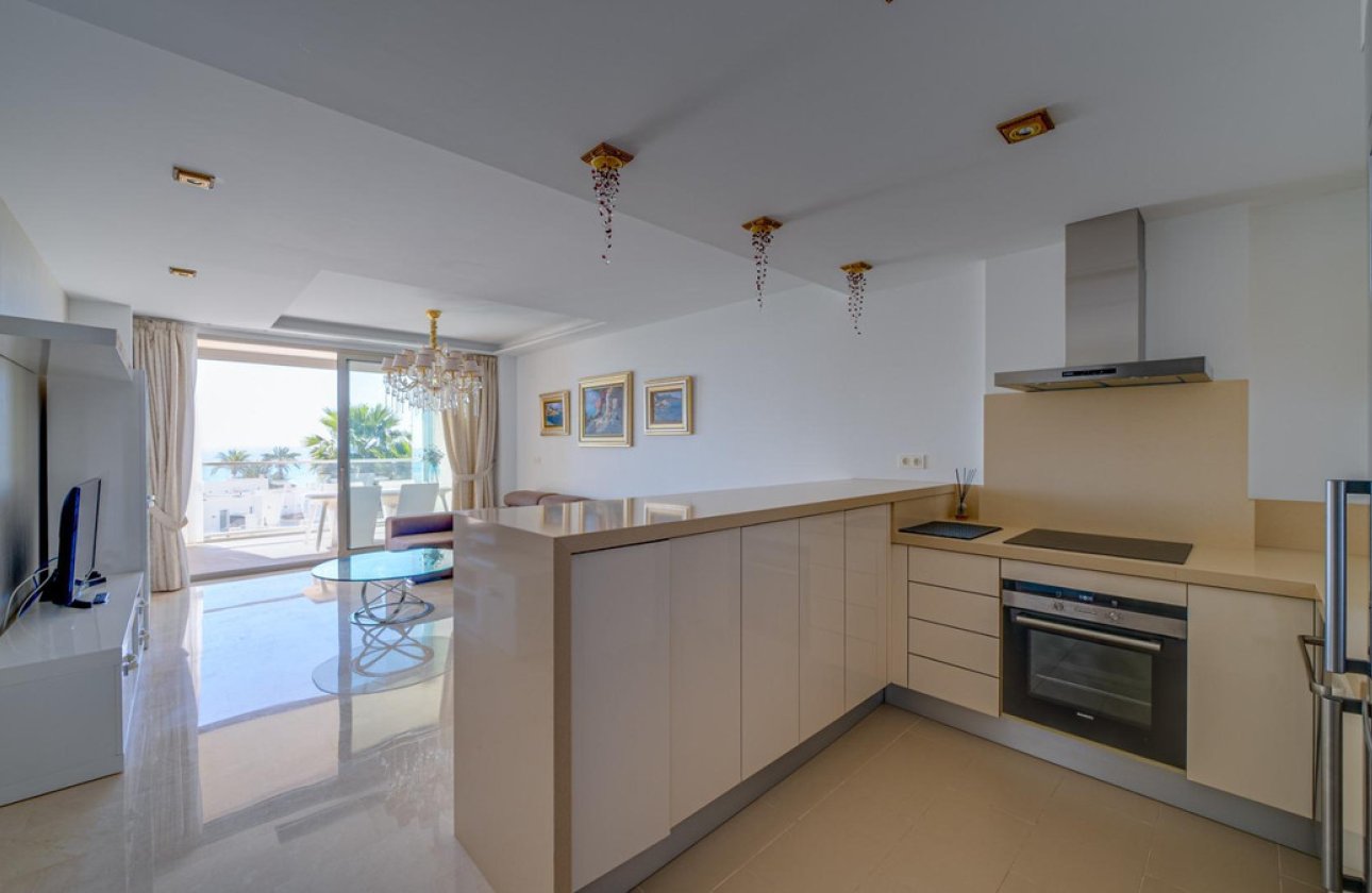 Használt ingatlanok - Apartman / lakás -
Villajoyosa - Villajoyosa Centro