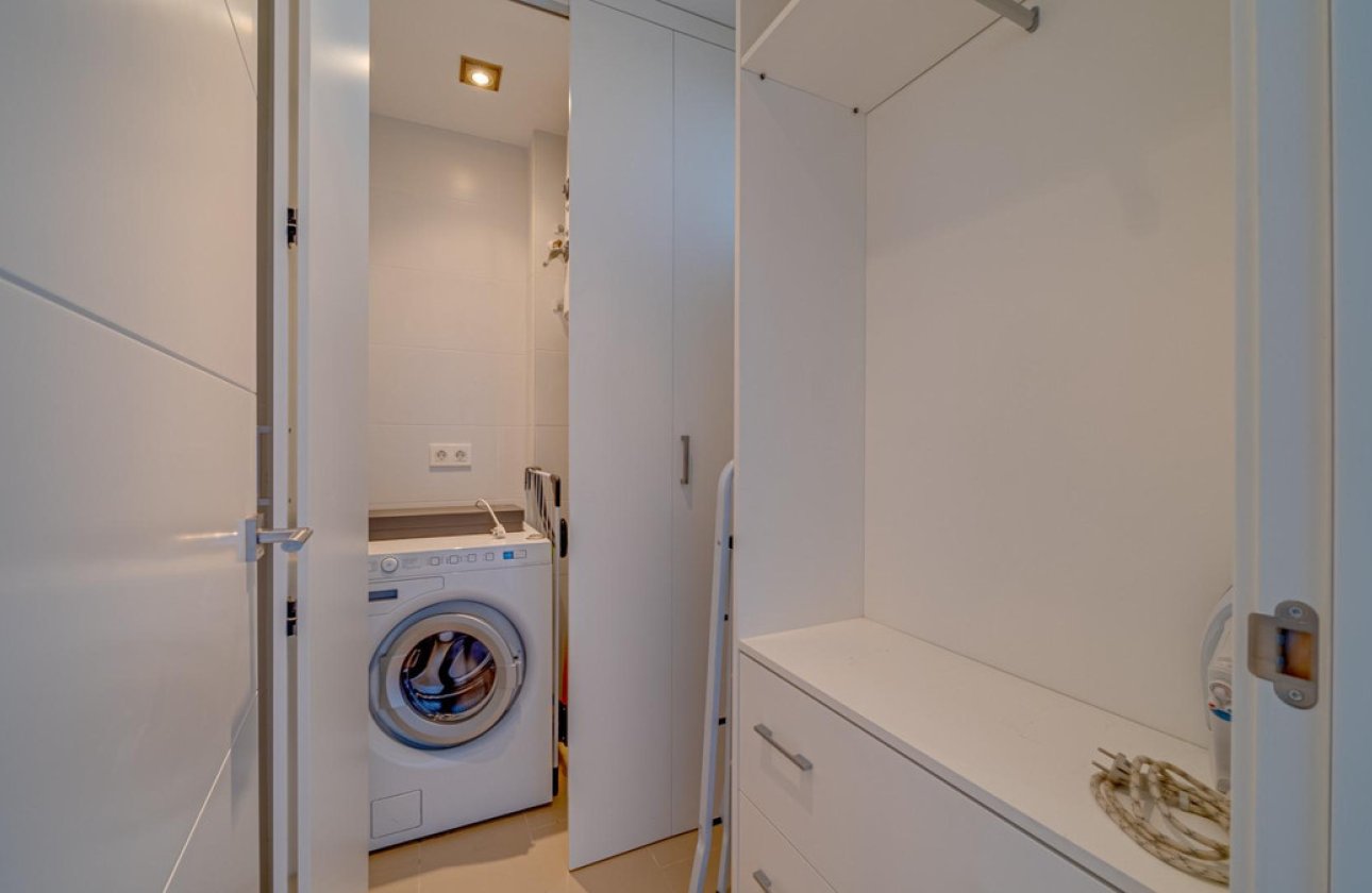 Használt ingatlanok - Apartman / lakás -
Villajoyosa - Villajoyosa Centro