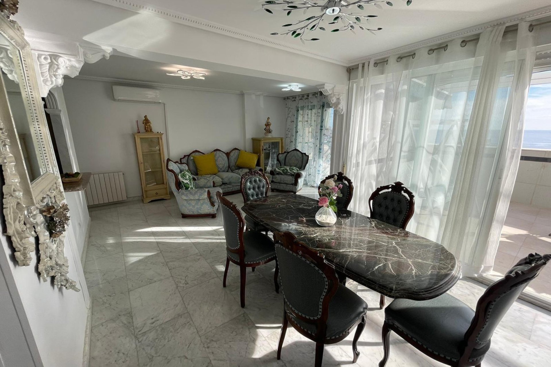 Használt ingatlanok - Apartman / lakás -
Villajoyosa - Villajoyosa Centro