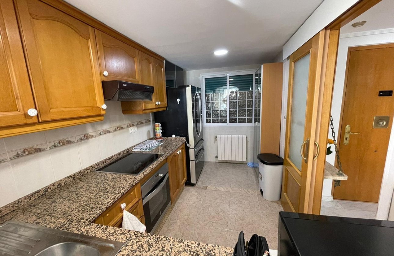 Használt ingatlanok - Apartman / lakás -
Villajoyosa - Villajoyosa Centro