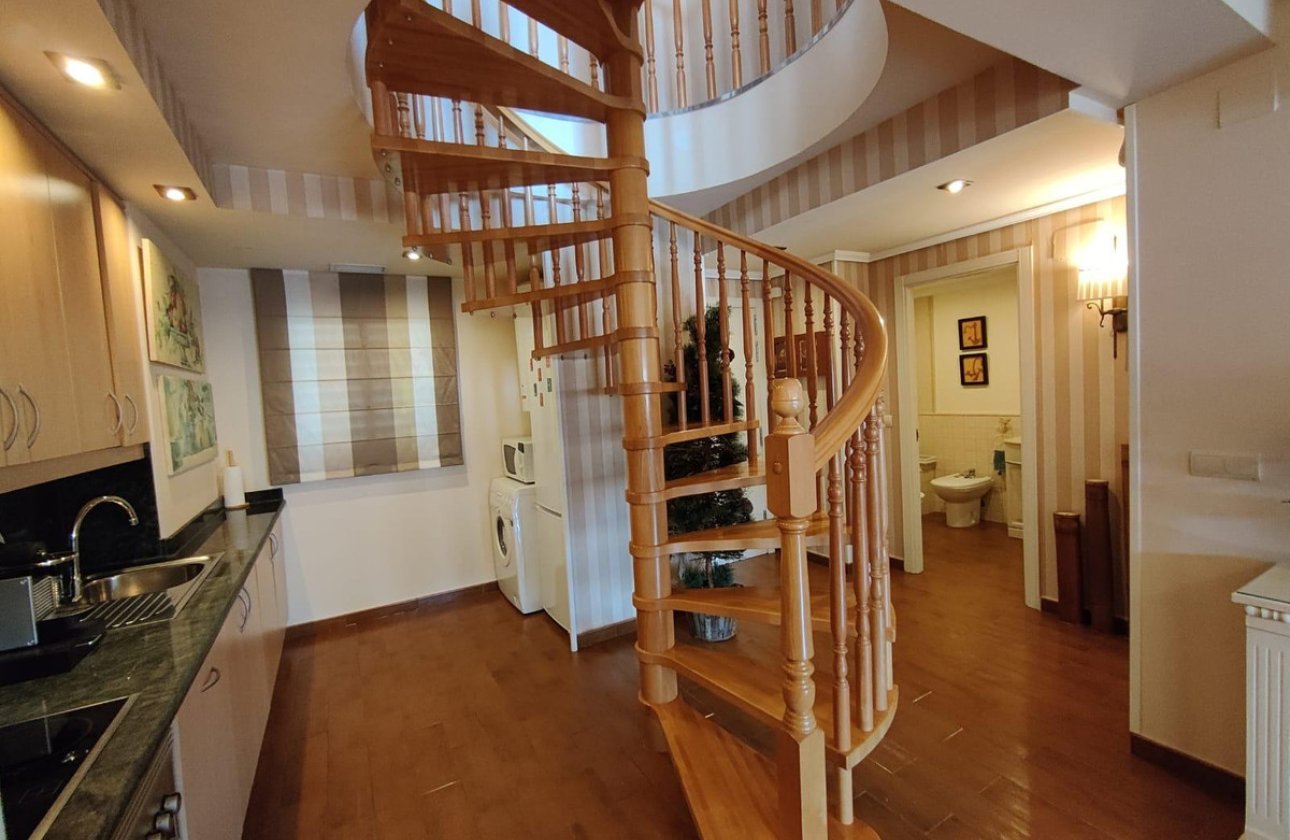 Használt ingatlanok - Apartman / lakás -
Villajoyosa - Villajoyosa Centro