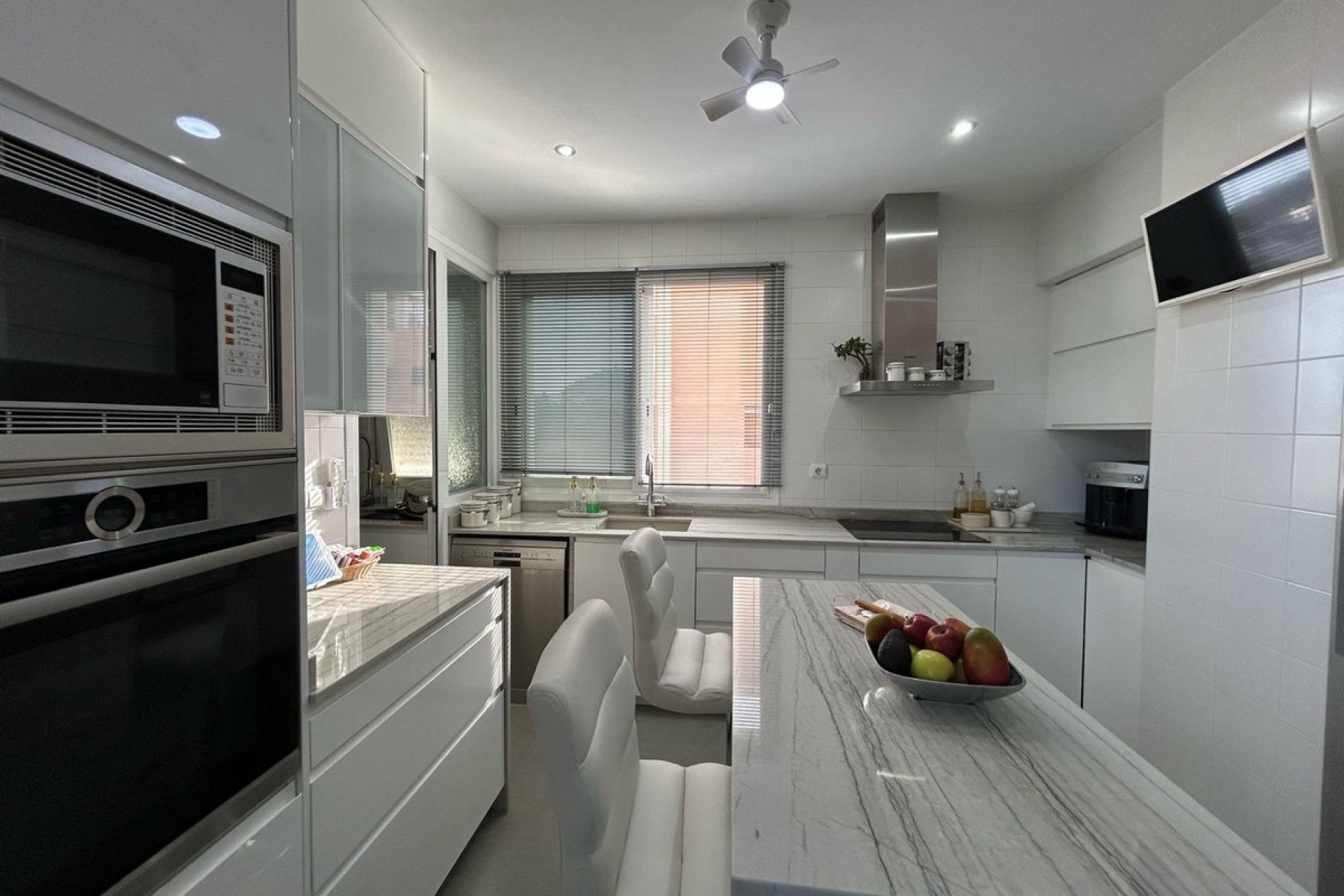 Használt ingatlanok - Apartman / lakás -
Villajoyosa - Villajoyosa Centro