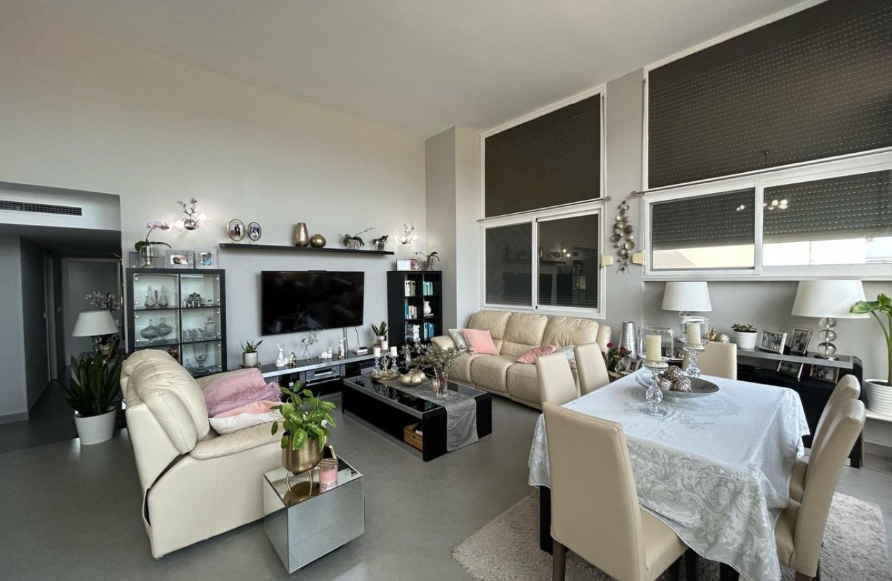 Használt ingatlanok - Apartman / lakás -
Villajoyosa - Villajoyosa Centro