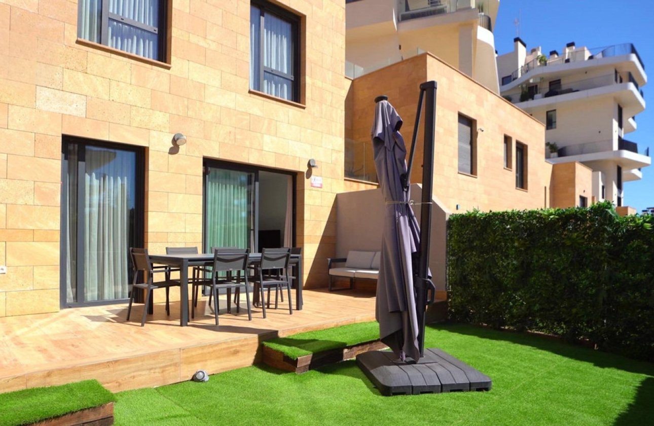 Használt ingatlanok - Apartman / lakás -
Villajoyosa - Villajoyosa Centro