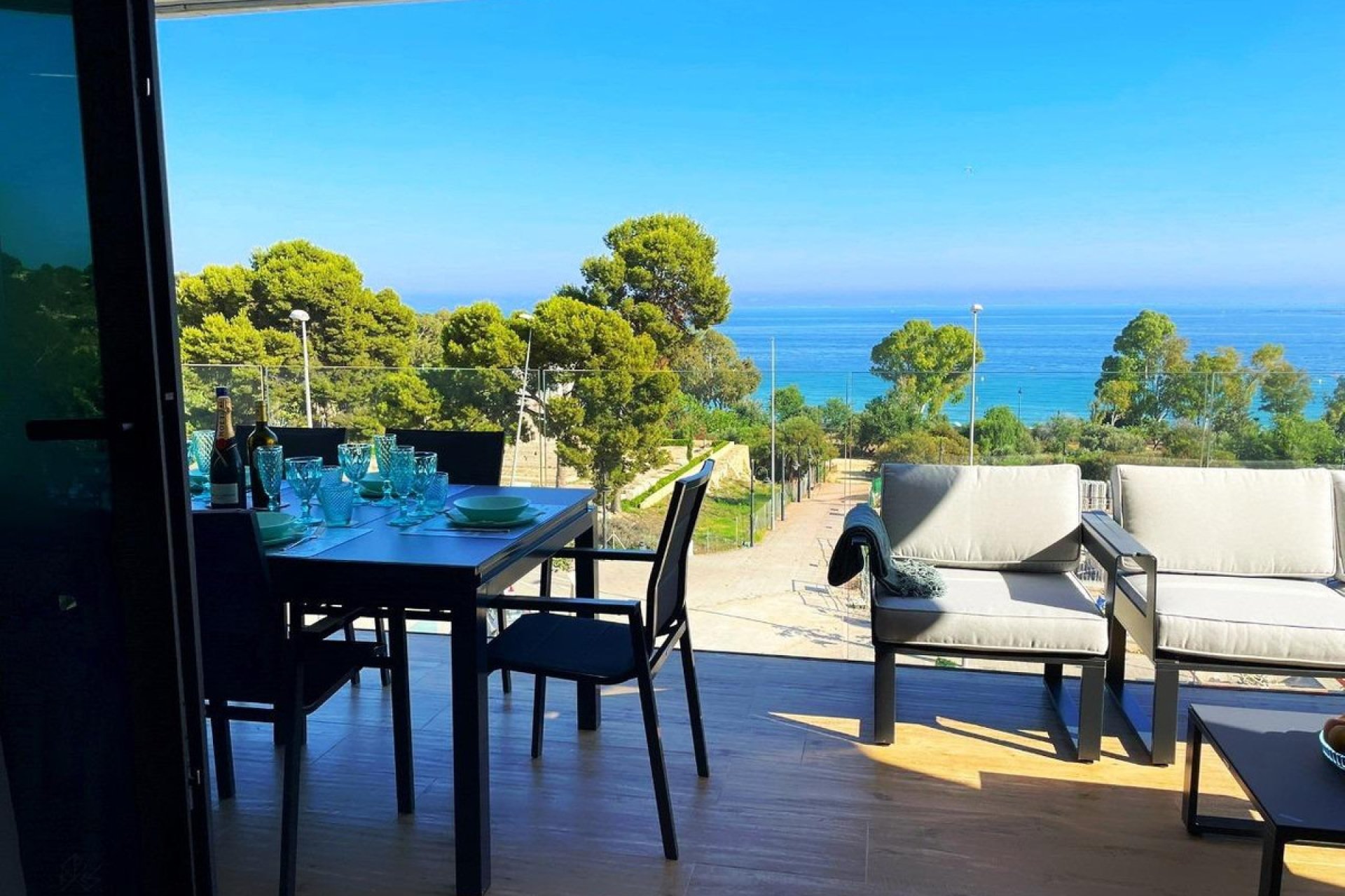 Használt ingatlanok - Apartman / lakás -
Villajoyosa - Villajoyosa Centro