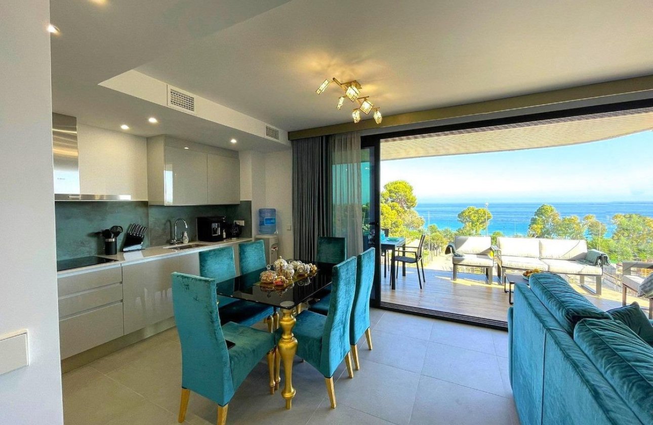 Használt ingatlanok - Apartman / lakás -
Villajoyosa - Villajoyosa Centro