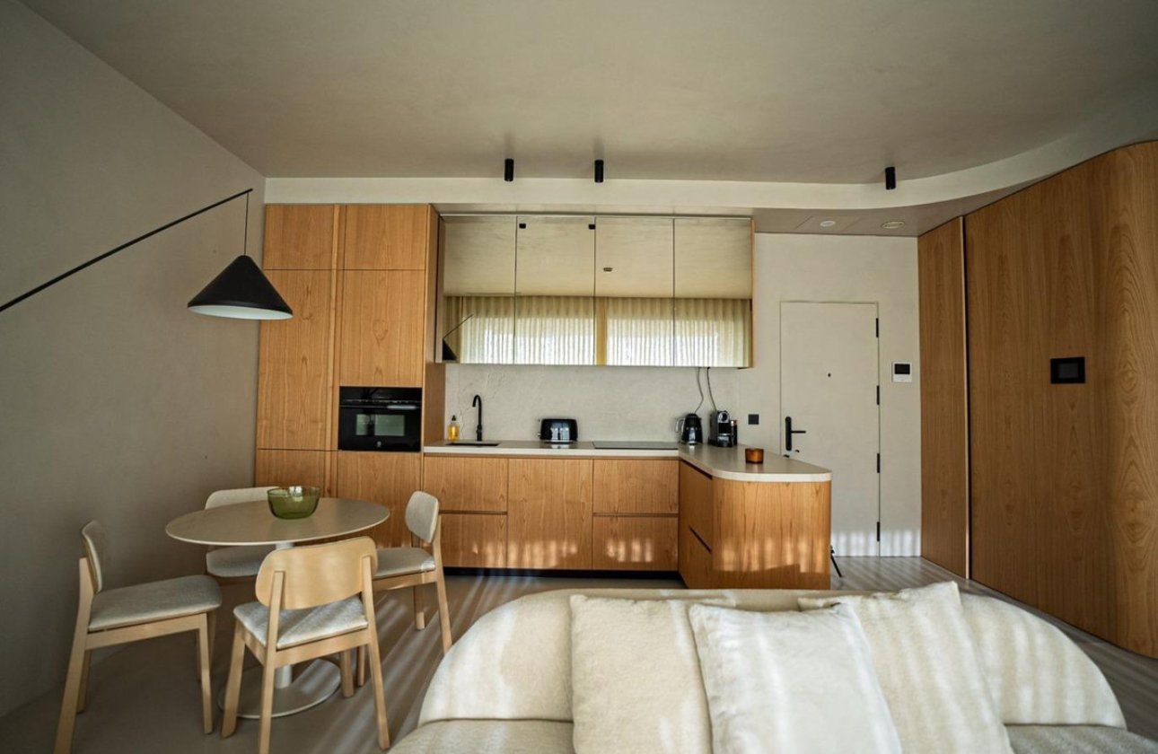 Használt ingatlanok - Apartman / lakás -
Villajoyosa - Villajoyosa Centro