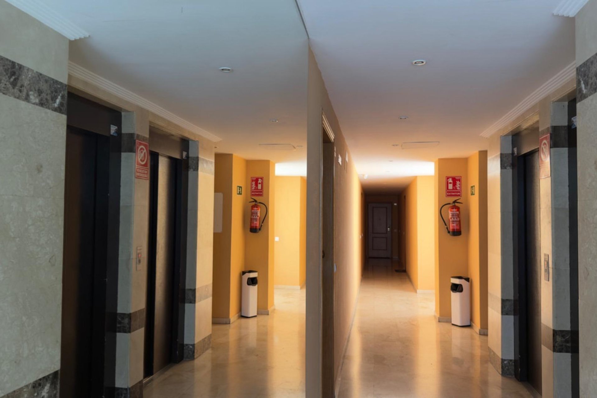 Használt ingatlanok - Apartman / lakás -
Villajoyosa - Villajoyosa Centro