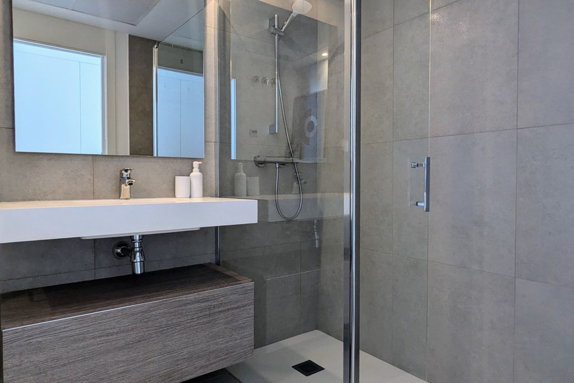 Használt ingatlanok - Apartman / lakás -
Villajoyosa - Villajoyosa Centro