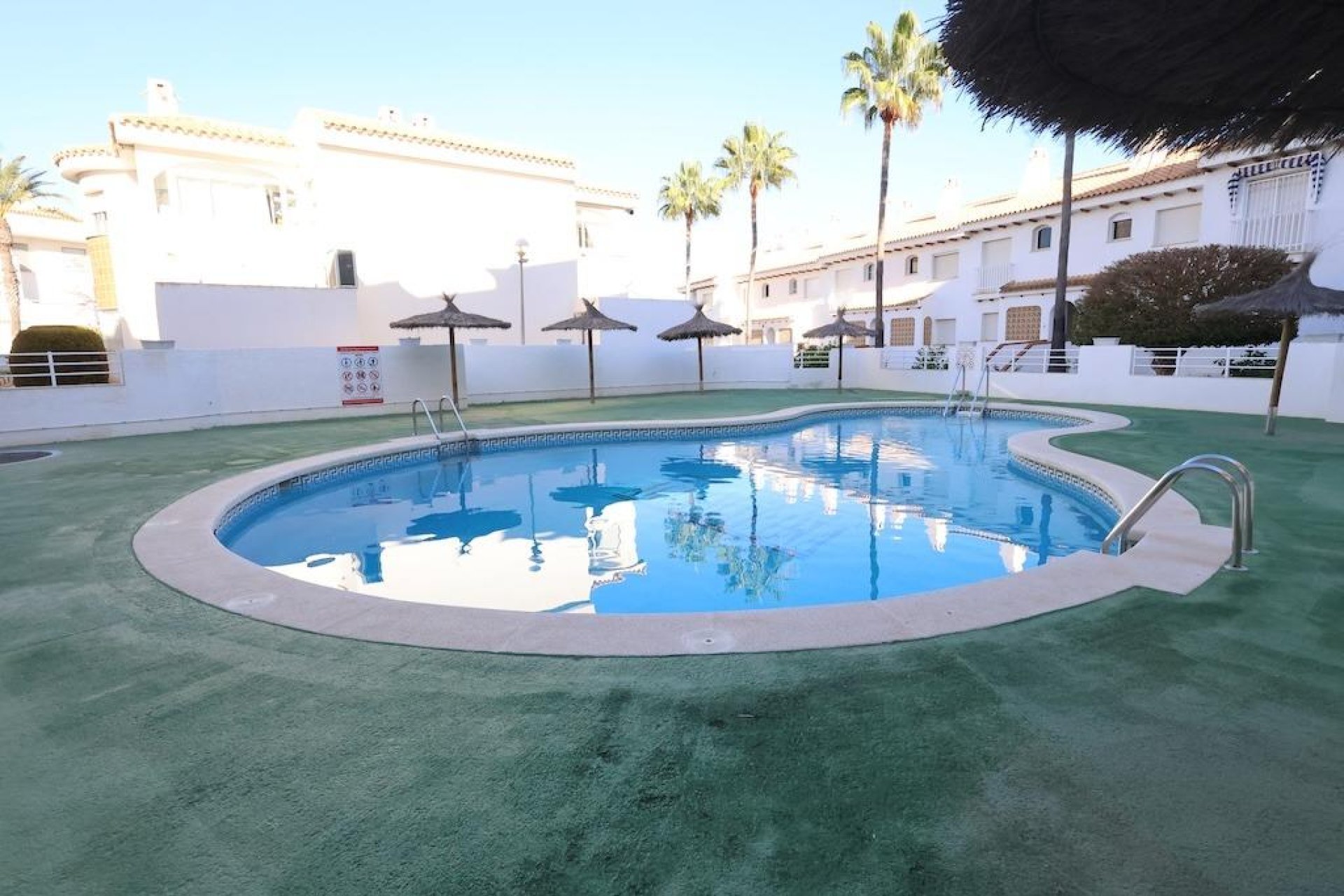 Használt ingatlanok - Bungaló -
Orihuela Costa - Campoamor