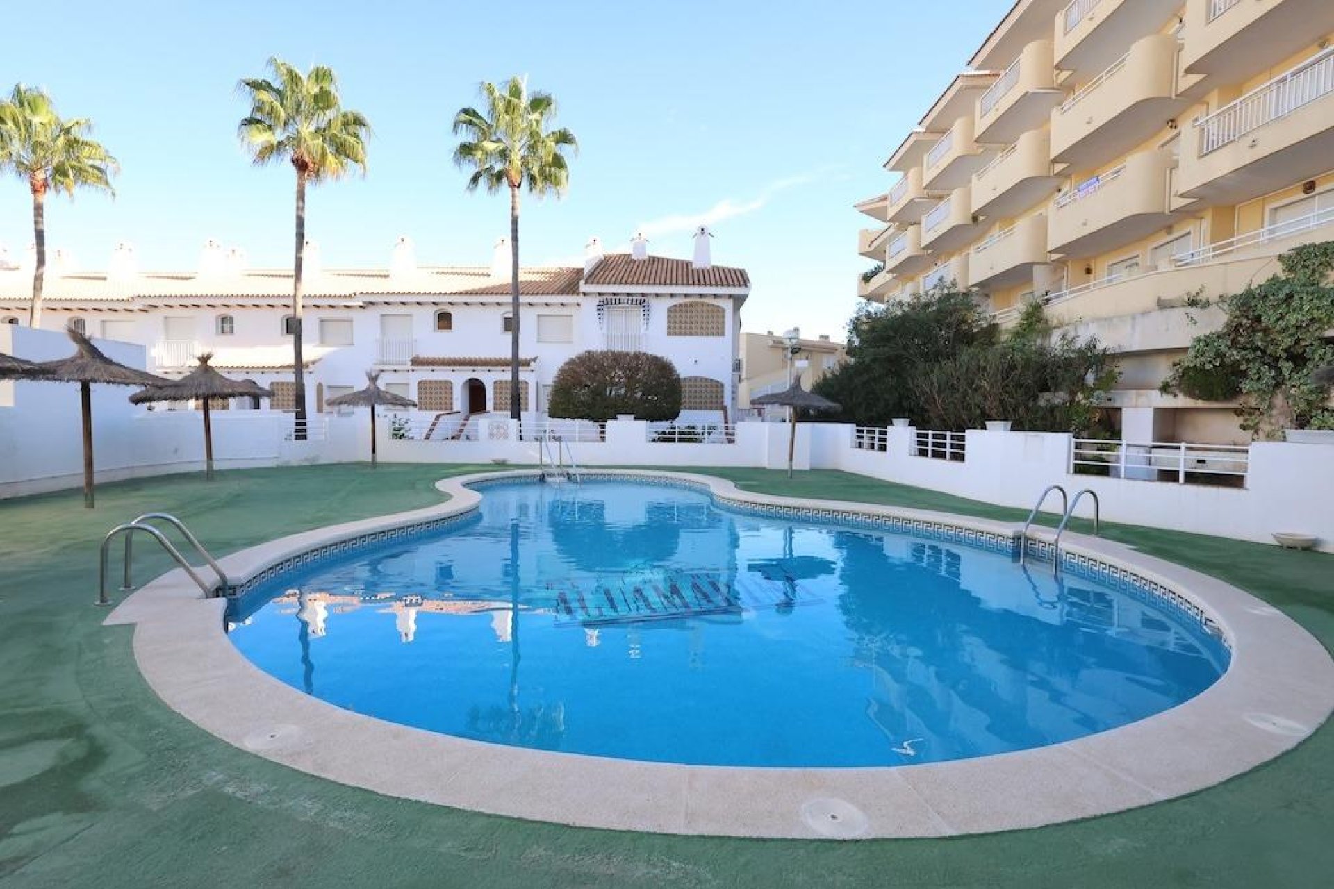 Használt ingatlanok - Bungaló -
Orihuela Costa - Campoamor