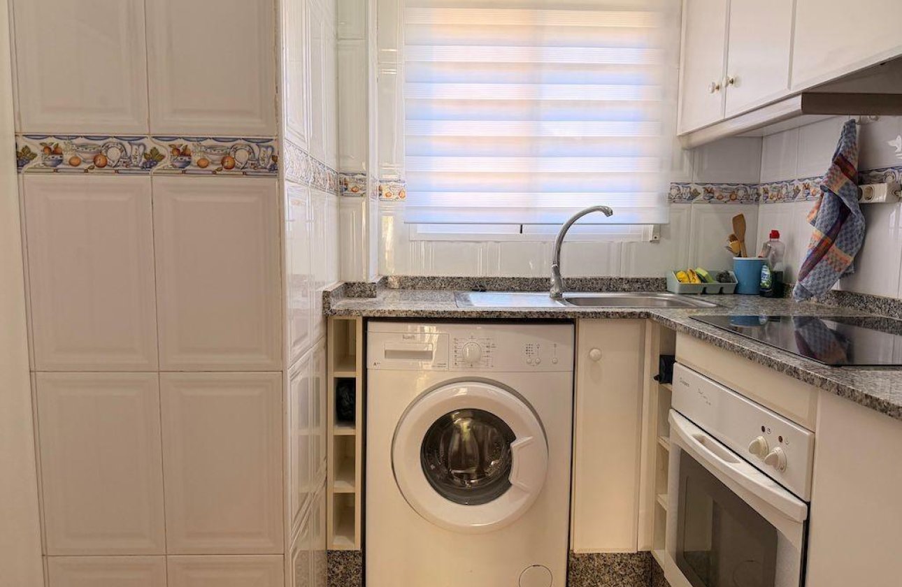 Használt ingatlanok - Bungaló -
Orihuela Costa - Las Filipinas