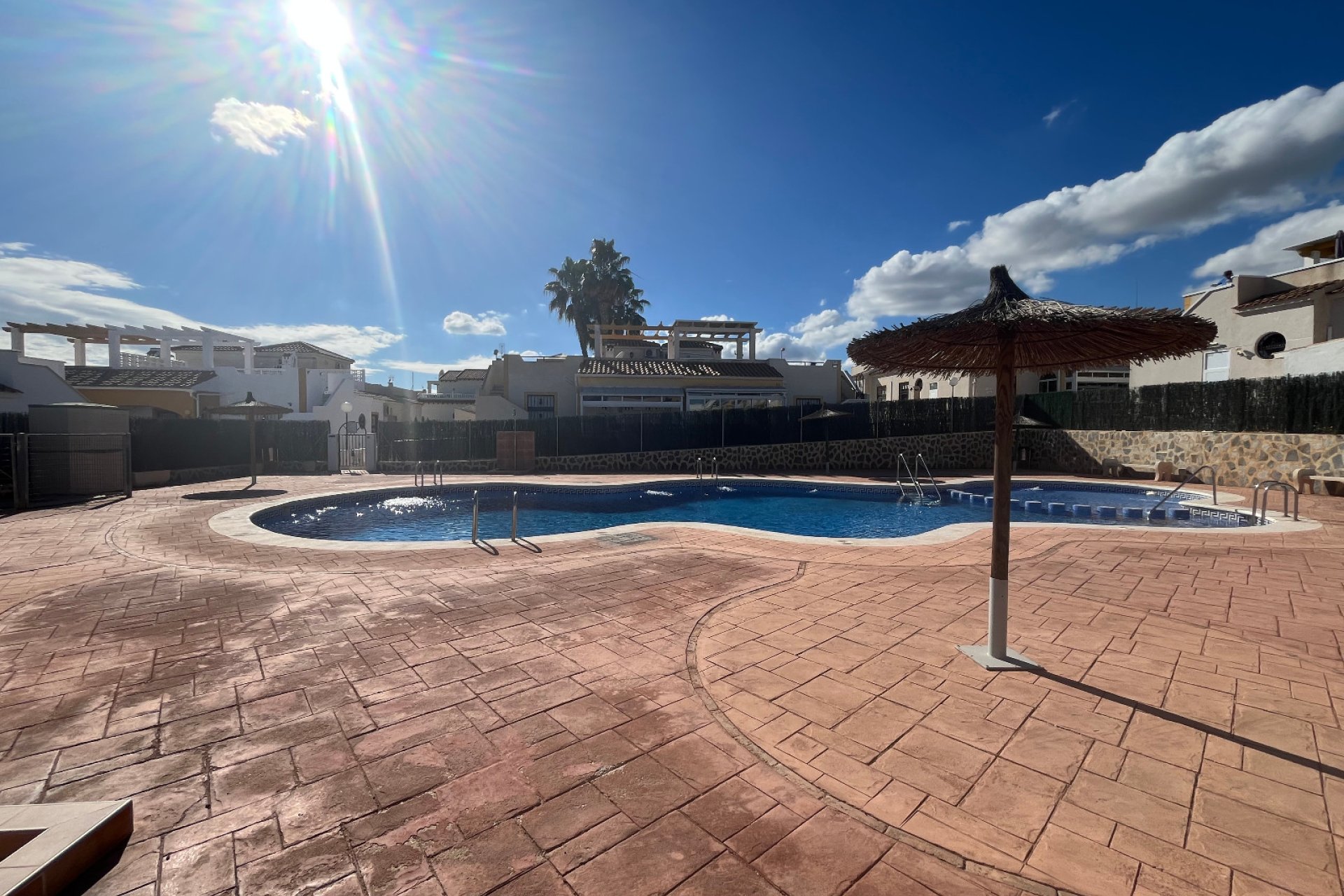 Használt ingatlanok - Bungaló -
Punta Prima - Serena