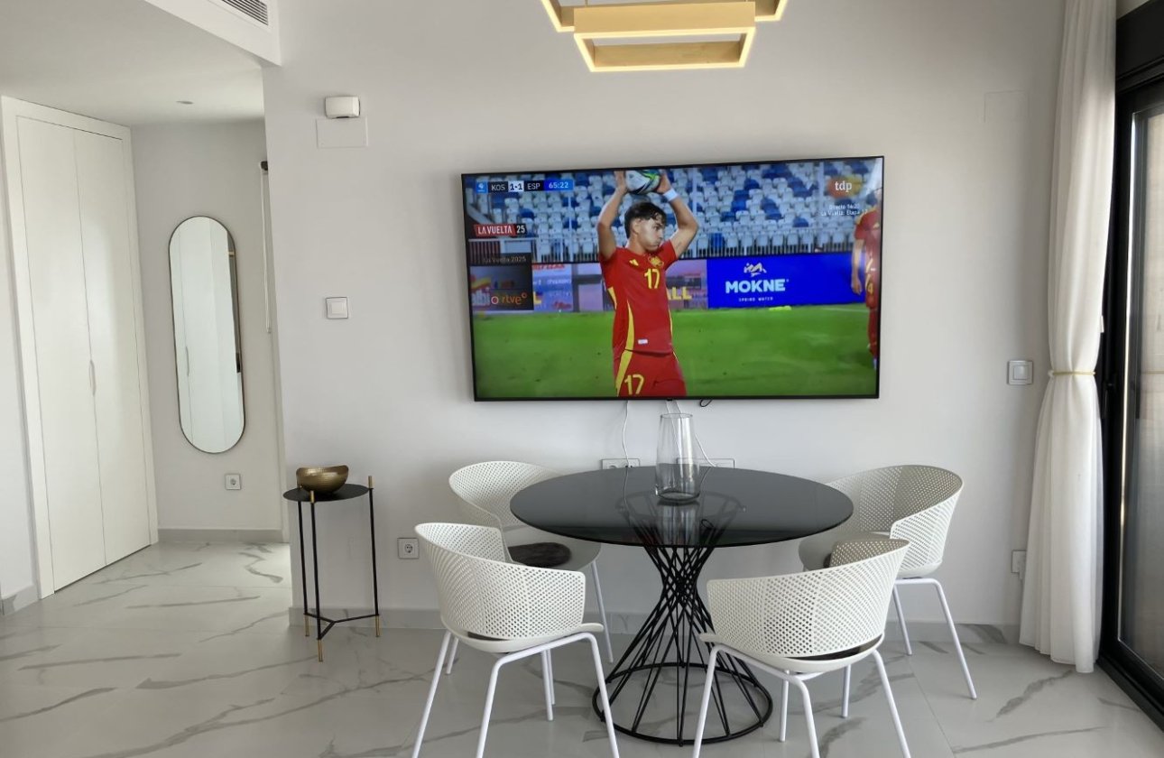 Használt ingatlanok - Bungaló -
San Miguel de Salinas