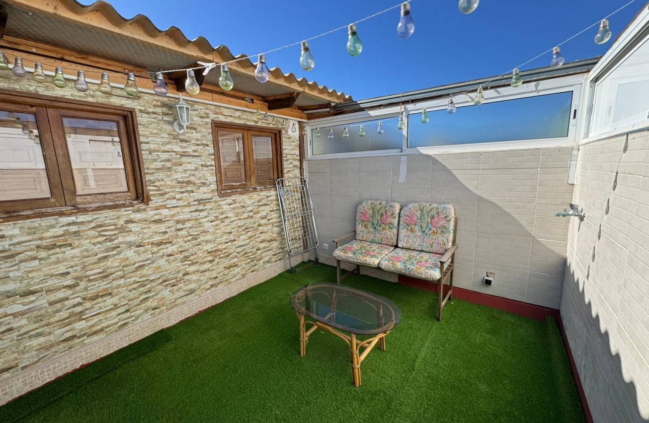 Használt ingatlanok - Bungaló -
Torrevieja - Los Altos
