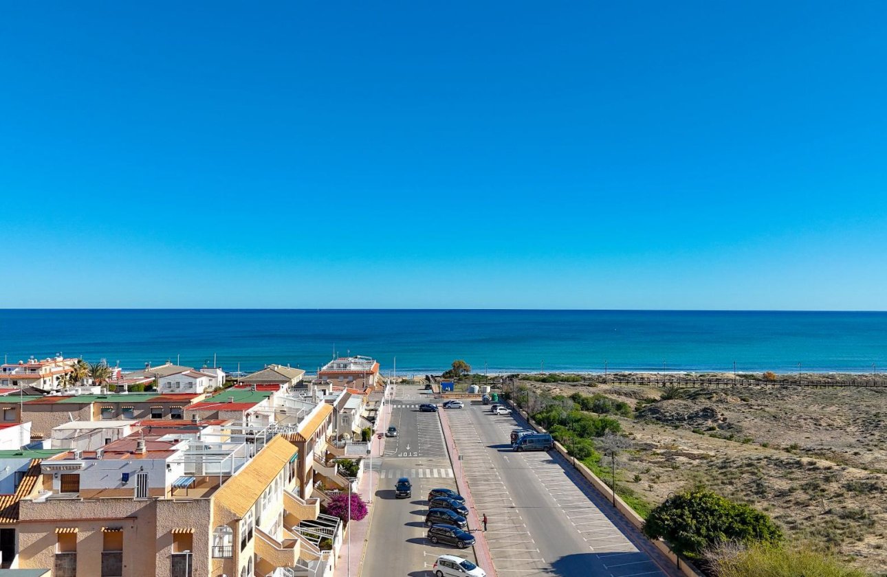 Használt ingatlanok - Bungaló -
Torrevieja - PLAYA DE LA MATA