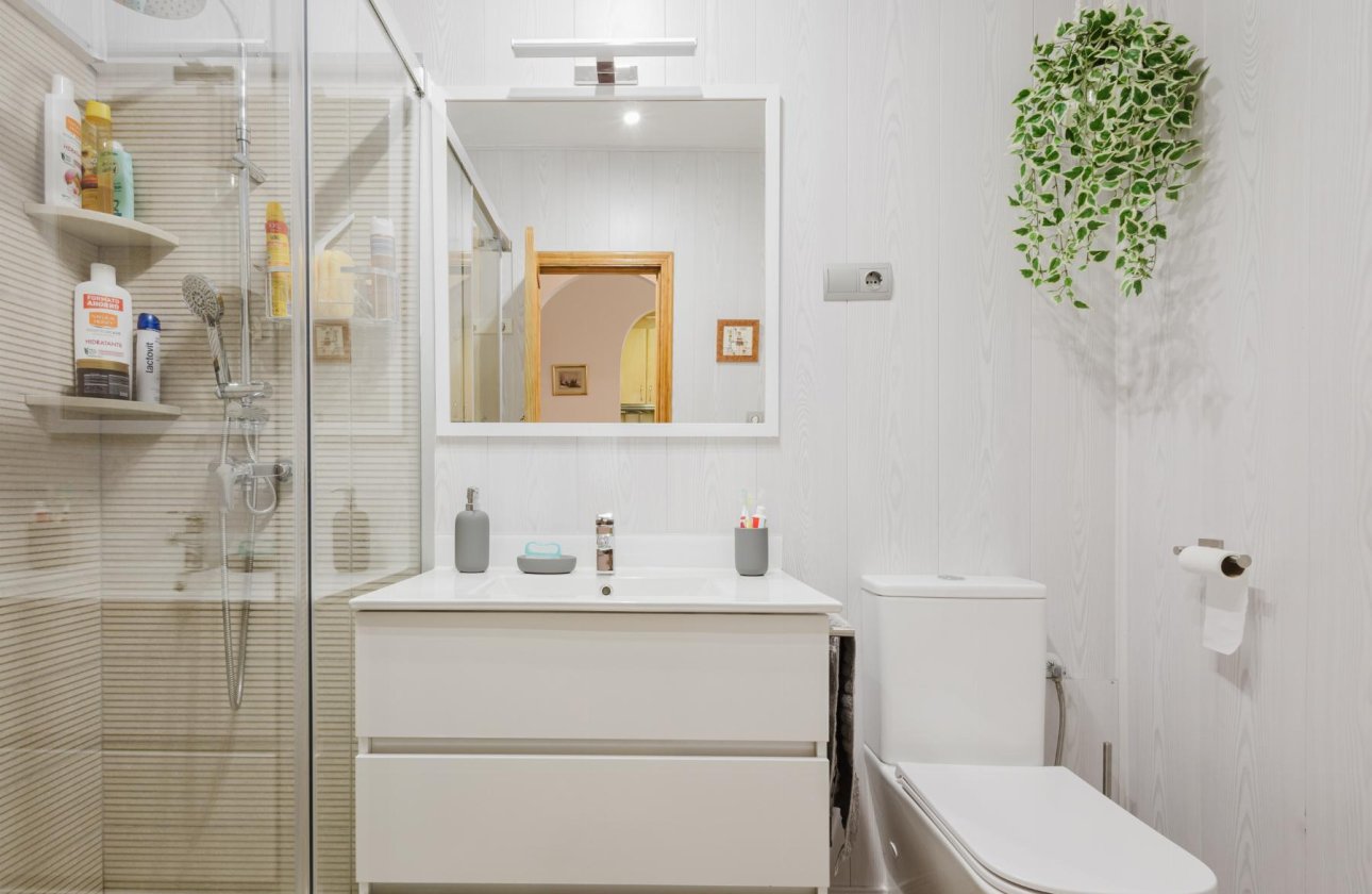 Használt ingatlanok - Bungaló -
Torrevieja - playa de los naufragos