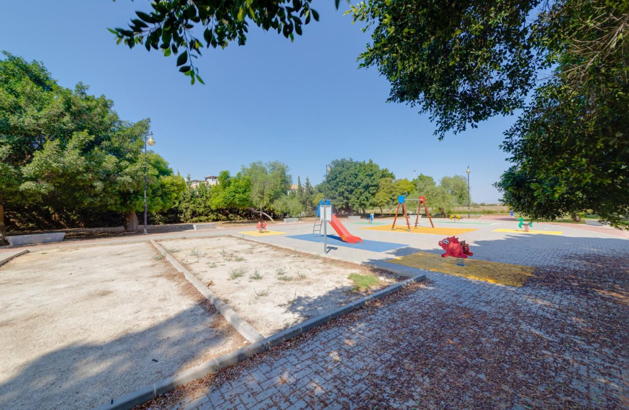 Használt ingatlanok - Bungalows Planta Alta -
Torrevieja - Carrefour