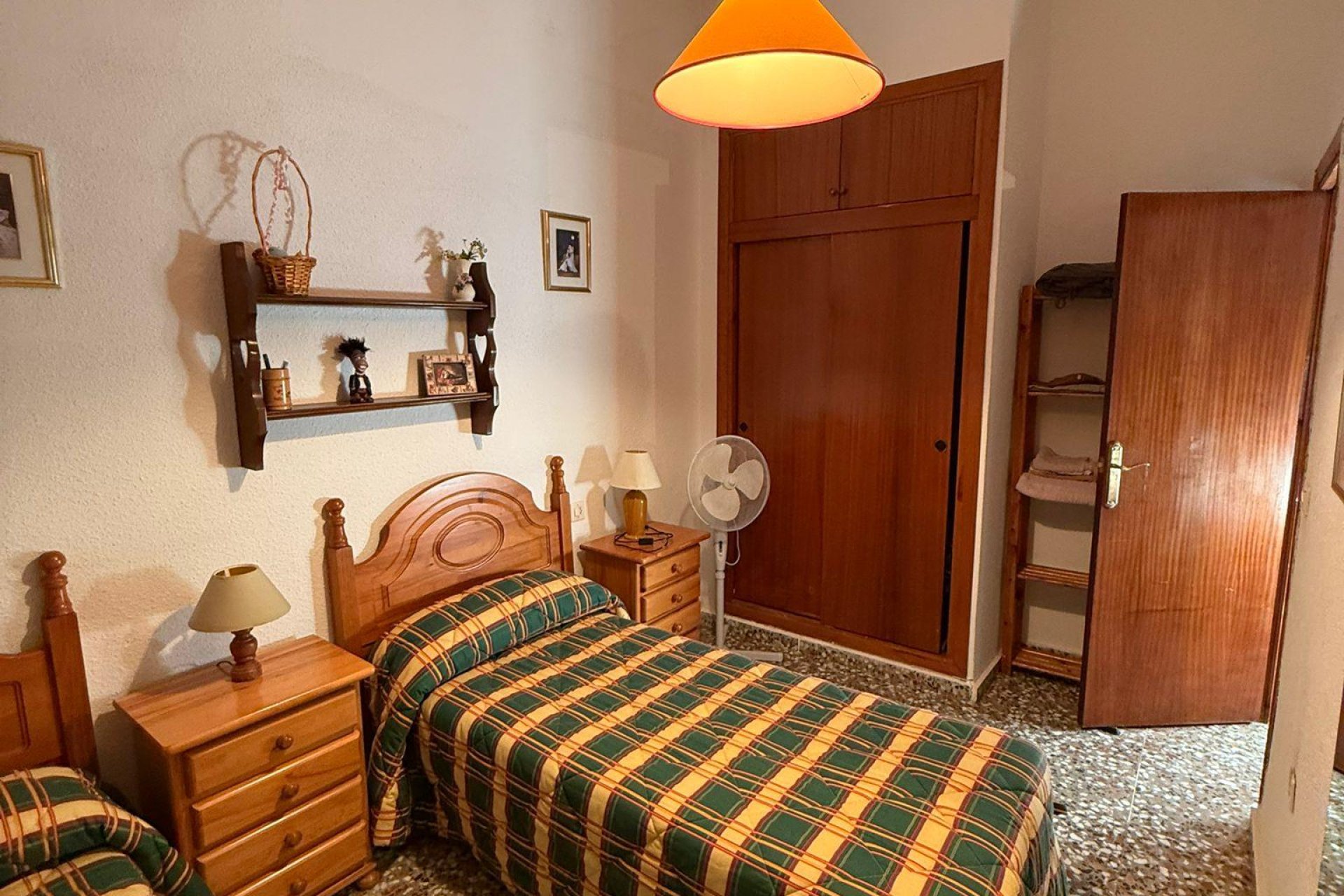 Használt ingatlanok - Casa -
Torrevieja - Los Balcones