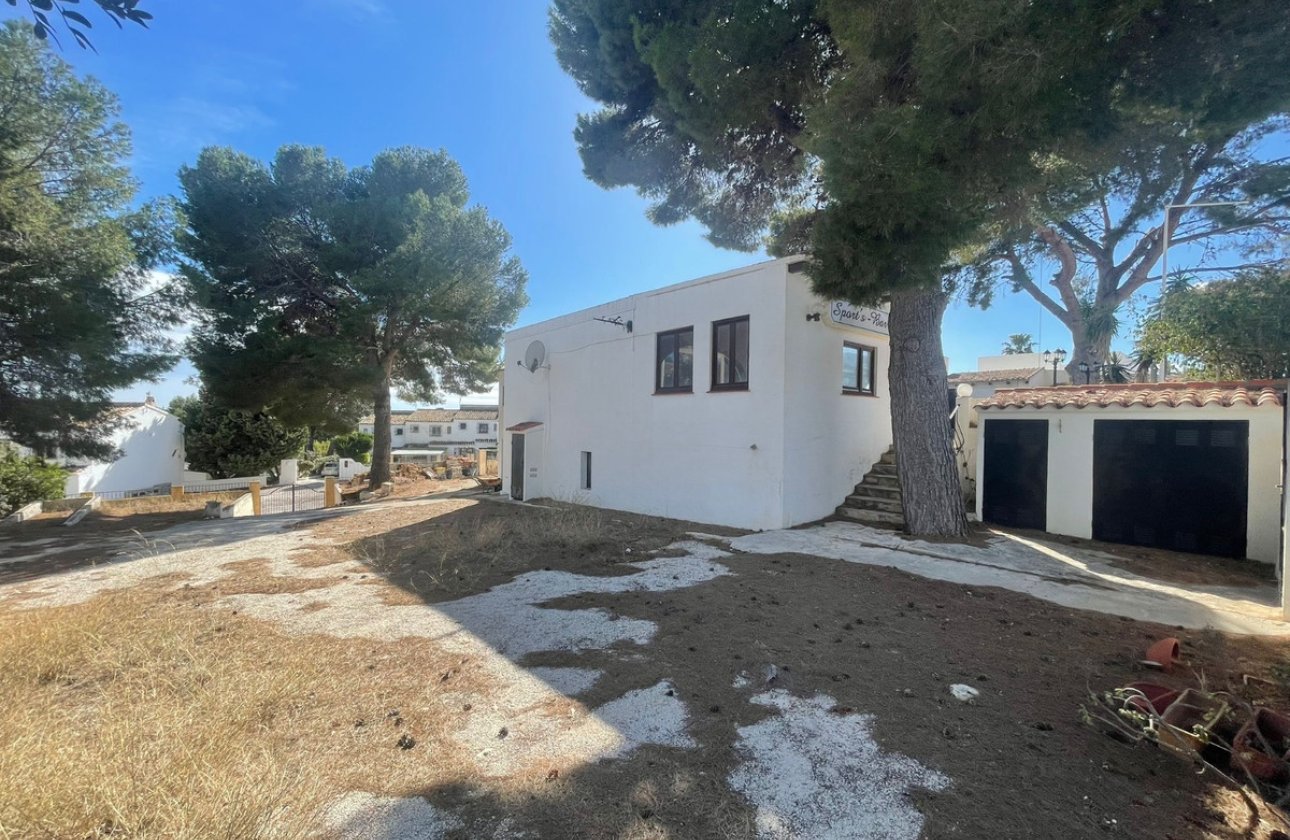 Használt ingatlanok - Commercial property -
Benissa - Benissa Centro