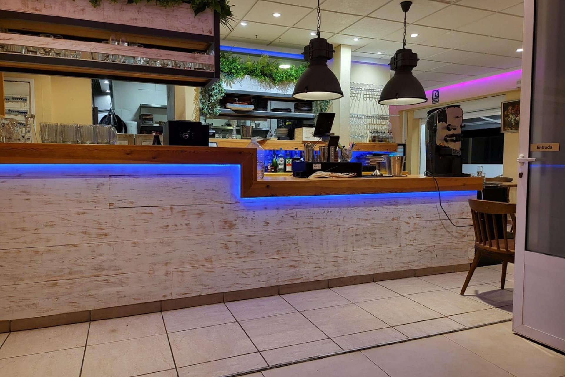 Használt ingatlanok - Commercial property -
Calpe - Calpe Centro