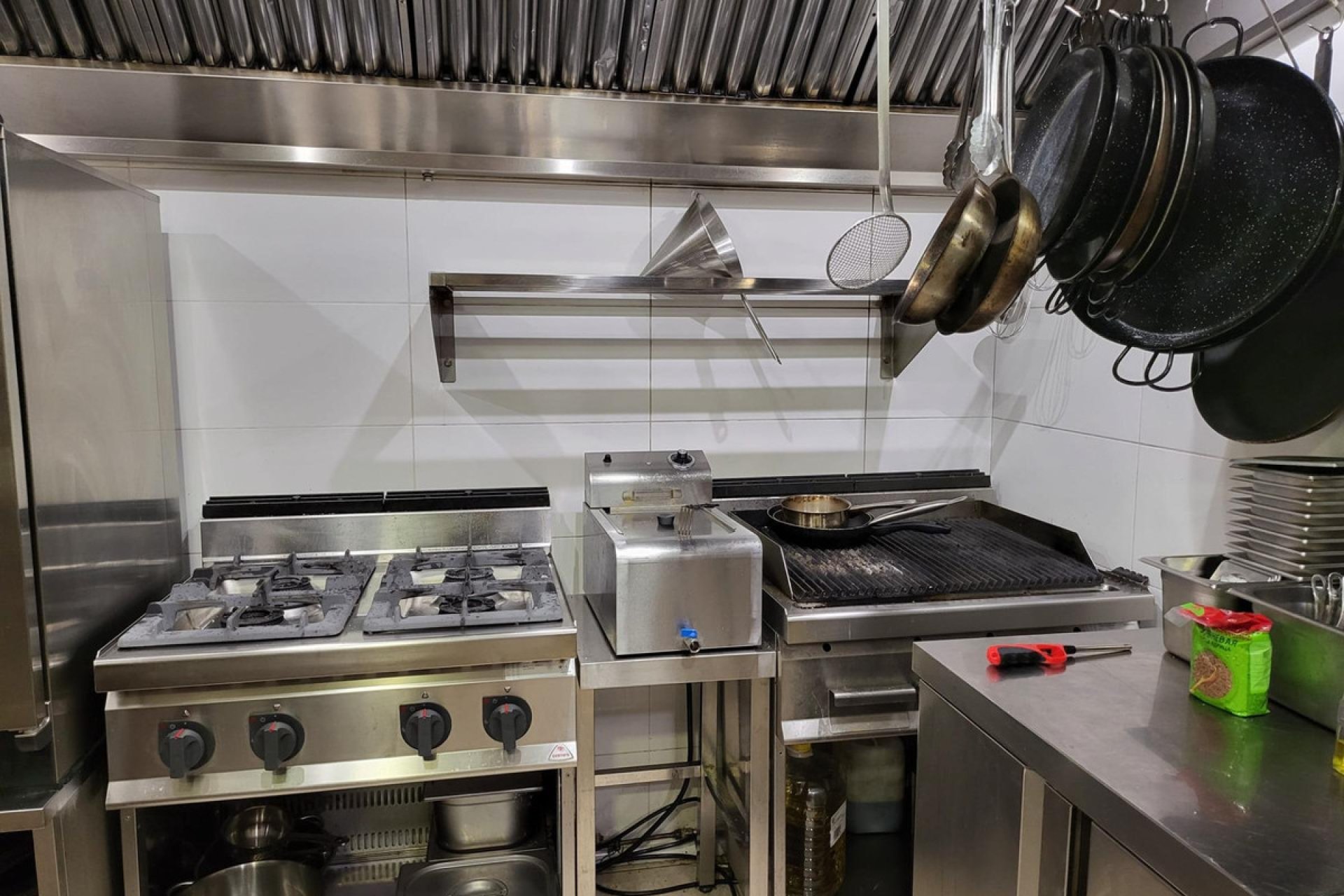 Használt ingatlanok - Commercial property -
Calpe - Calpe Centro