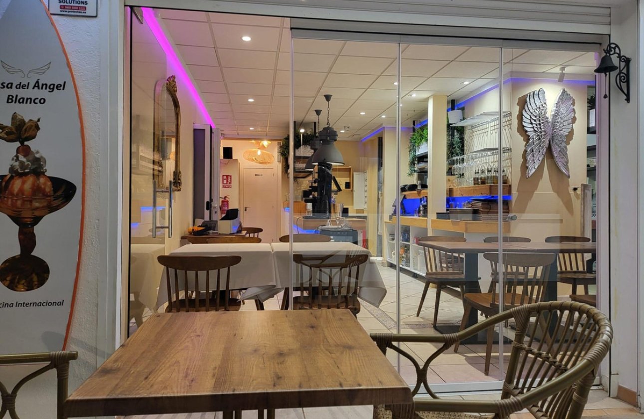 Használt ingatlanok - Commercial property -
Calpe - Calpe Centro