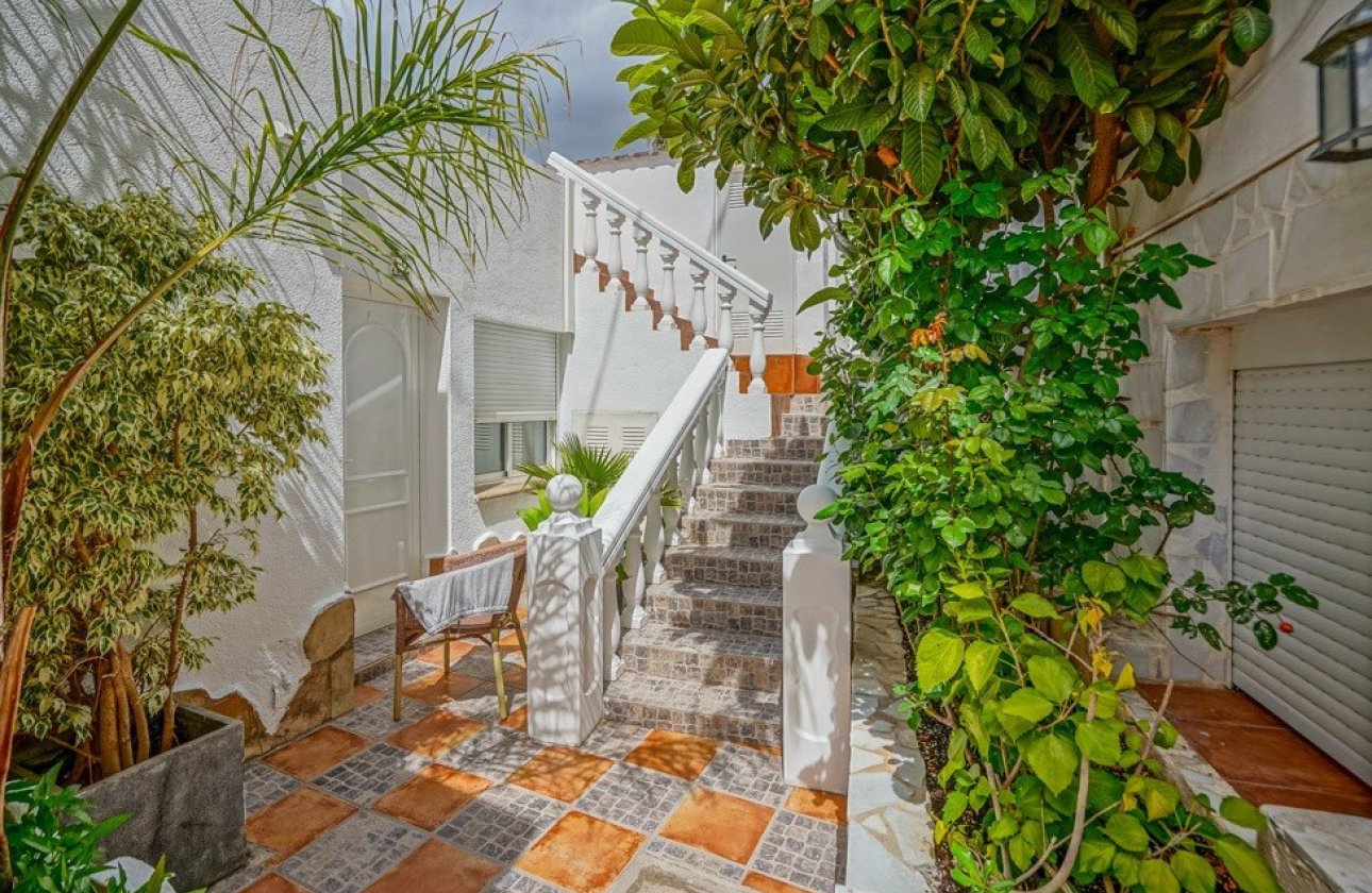 Használt ingatlanok - Commercial property -
Calpe - Calpe Centro