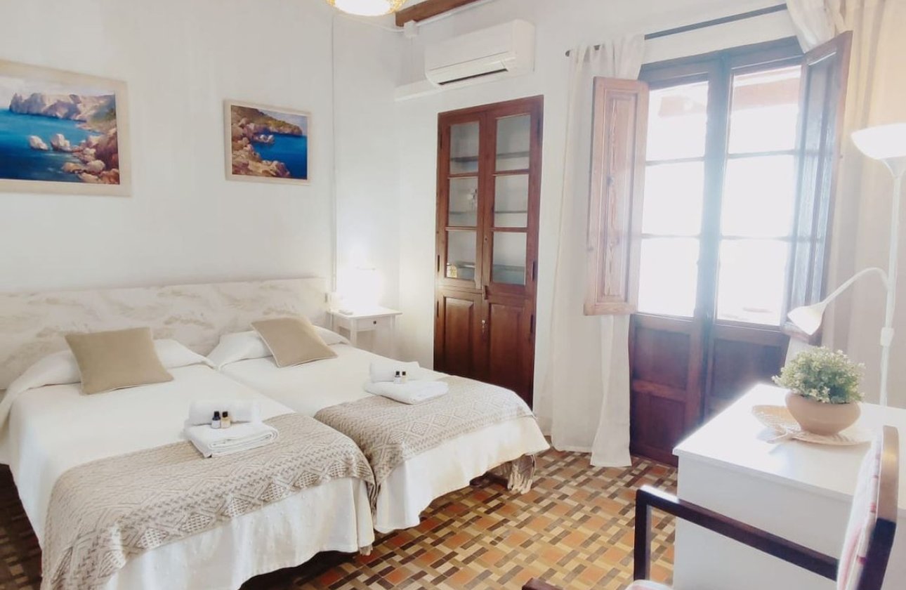 Használt ingatlanok - Commercial property -
Jávea - Xàbia - Jávea - Xàbia Centro