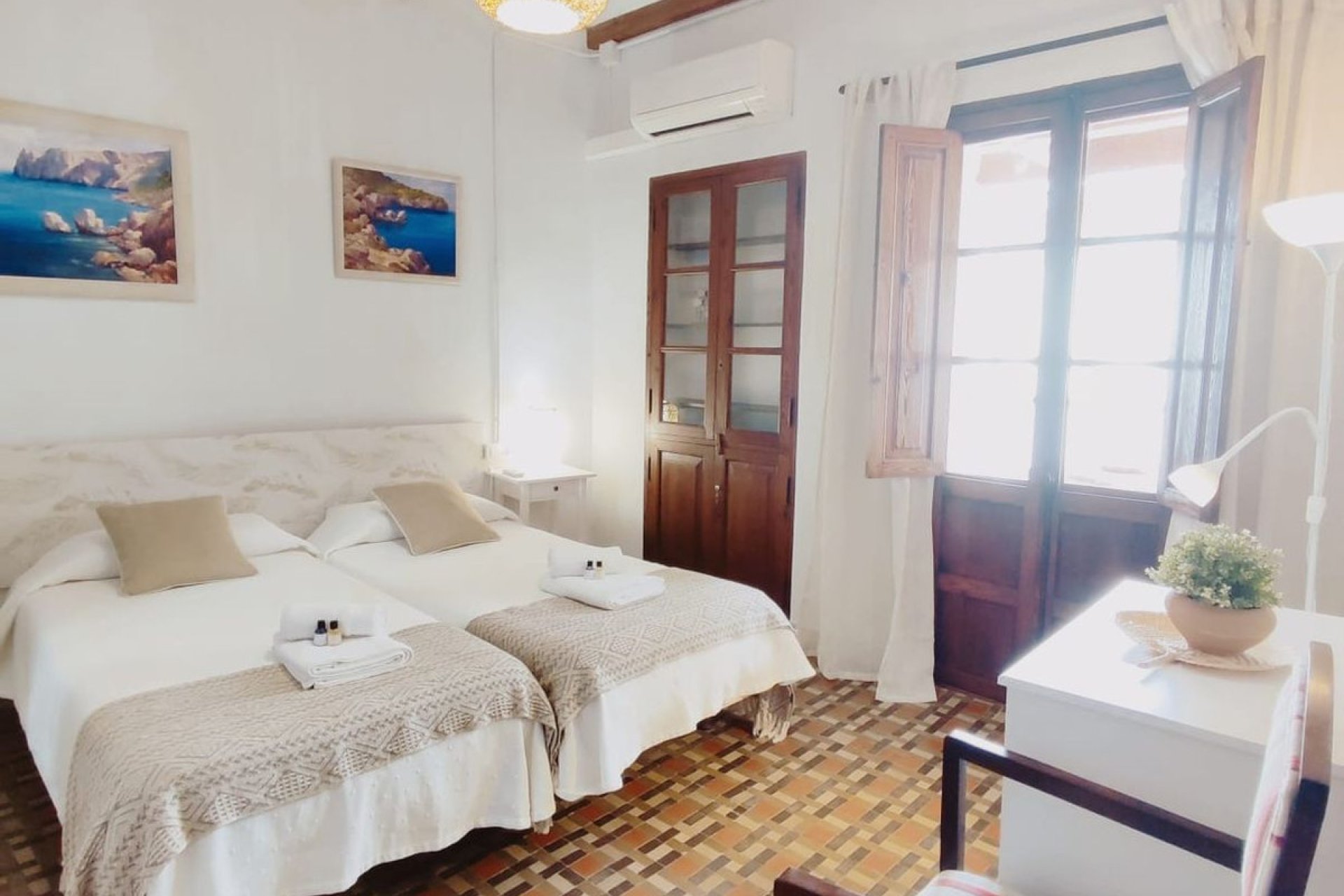 Használt ingatlanok - Commercial property -
Jávea - Xàbia - Jávea - Xàbia Centro