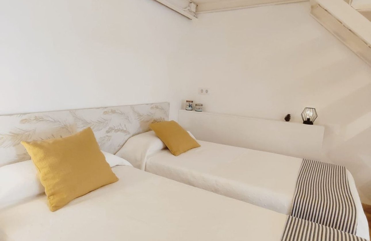 Használt ingatlanok - Commercial property -
Jávea - Xàbia - Jávea - Xàbia Centro