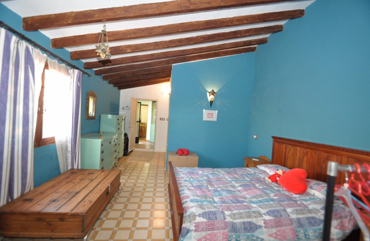 Használt ingatlanok - Commercial property -
Pinoso - Pinoso Centro