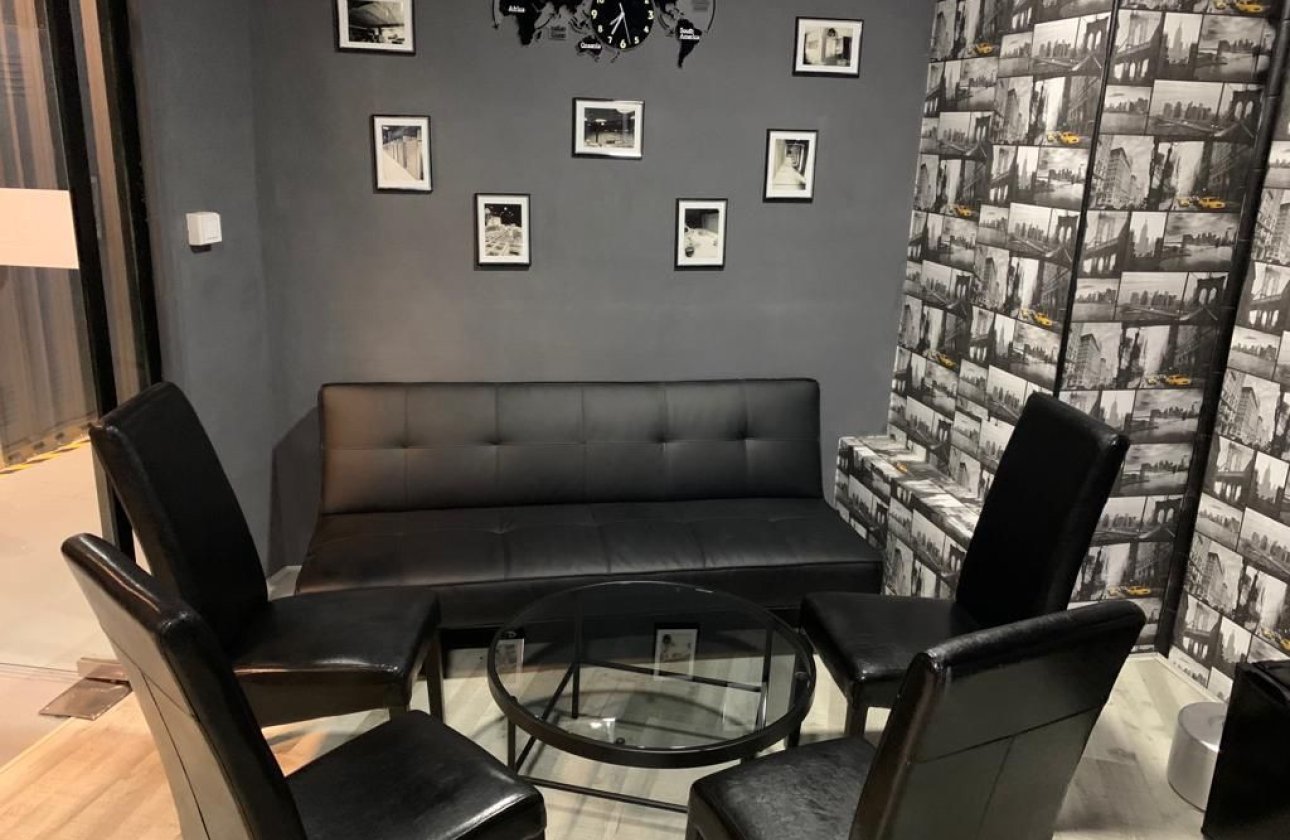 Használt ingatlanok - Commercial property -
Teulada - Moraira