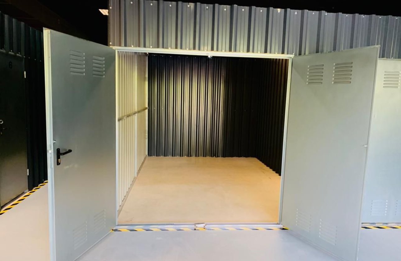 Használt ingatlanok - Commercial property -
Teulada - Moraira