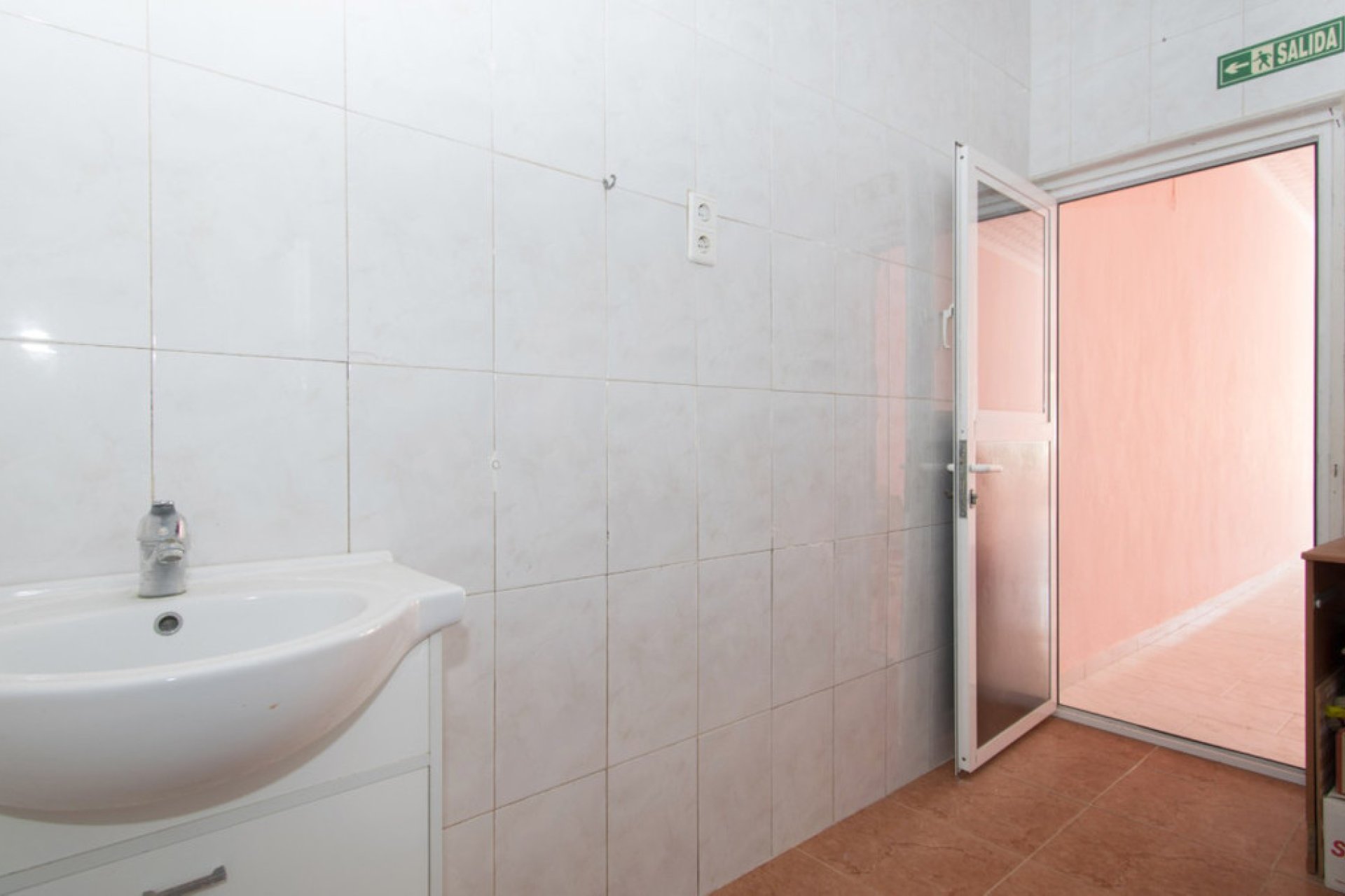 Használt ingatlanok - Commercial property -
Torrevieja - La Mata