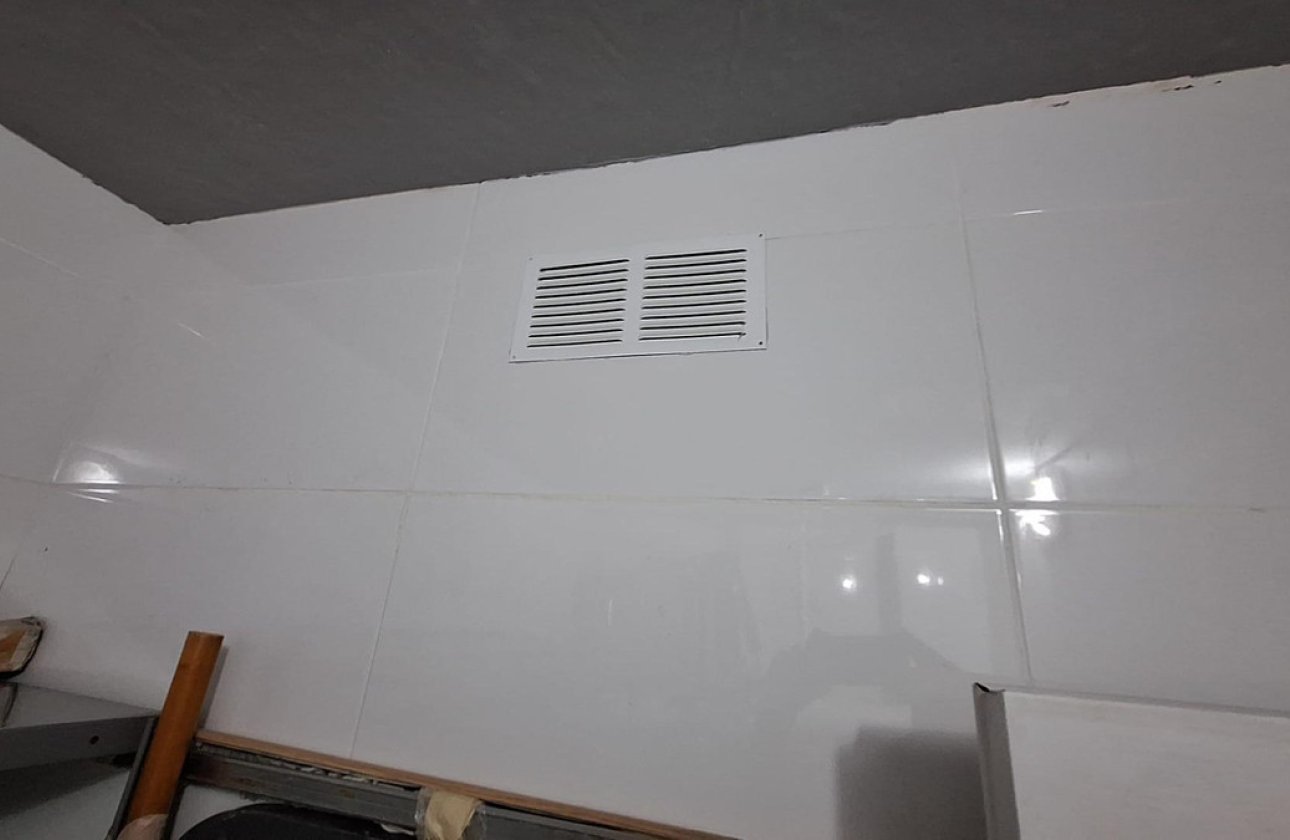 Használt ingatlanok - Commercial property -
Torrevieja - Torrevieja Centro