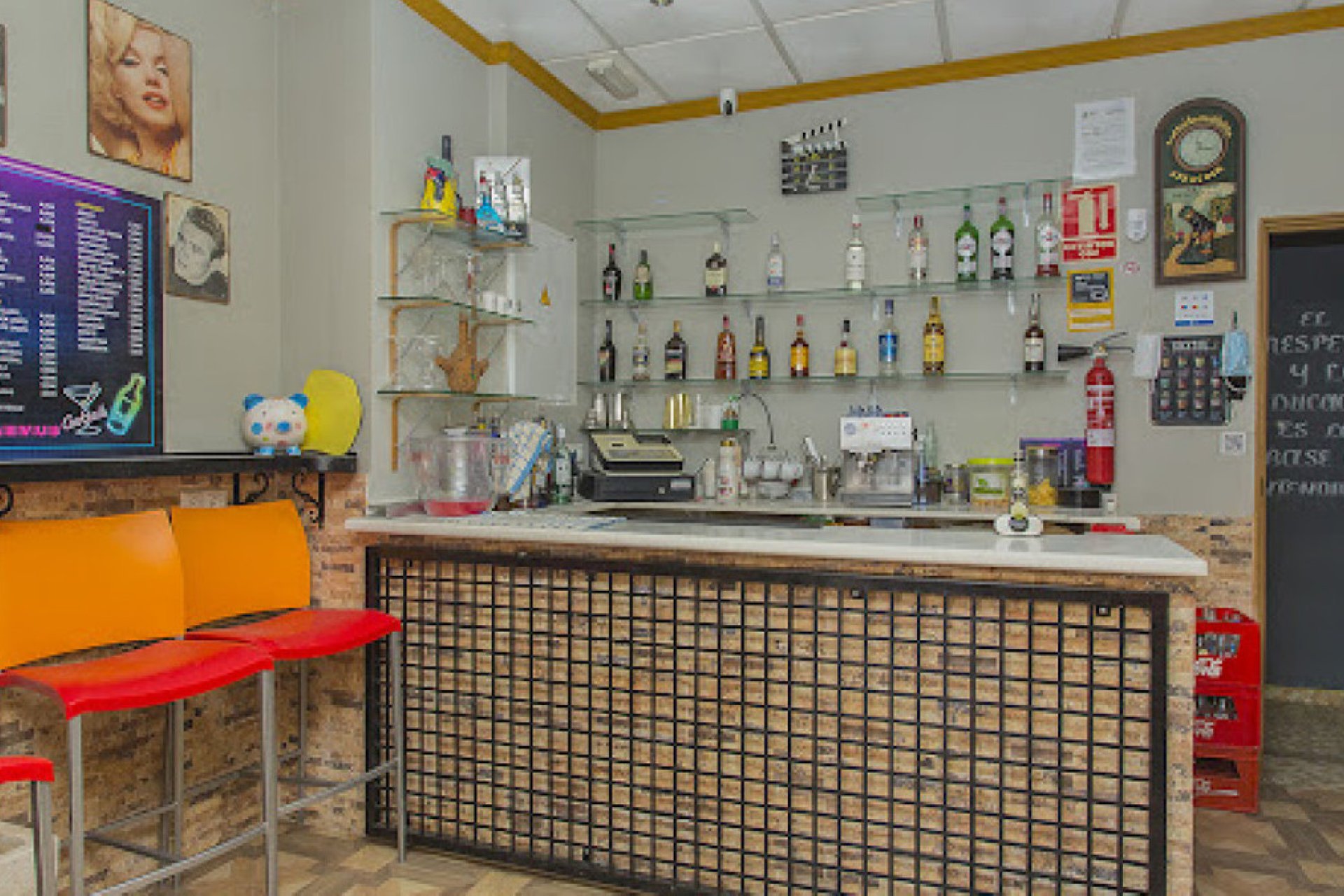 Használt ingatlanok - Commercial property -
Torrevieja - Torrevieja Centro