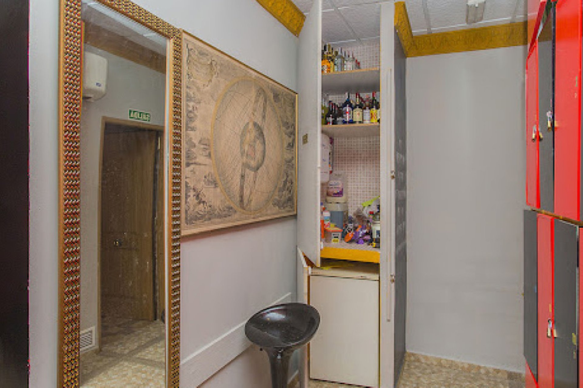 Használt ingatlanok - Commercial property -
Torrevieja - Torrevieja Centro