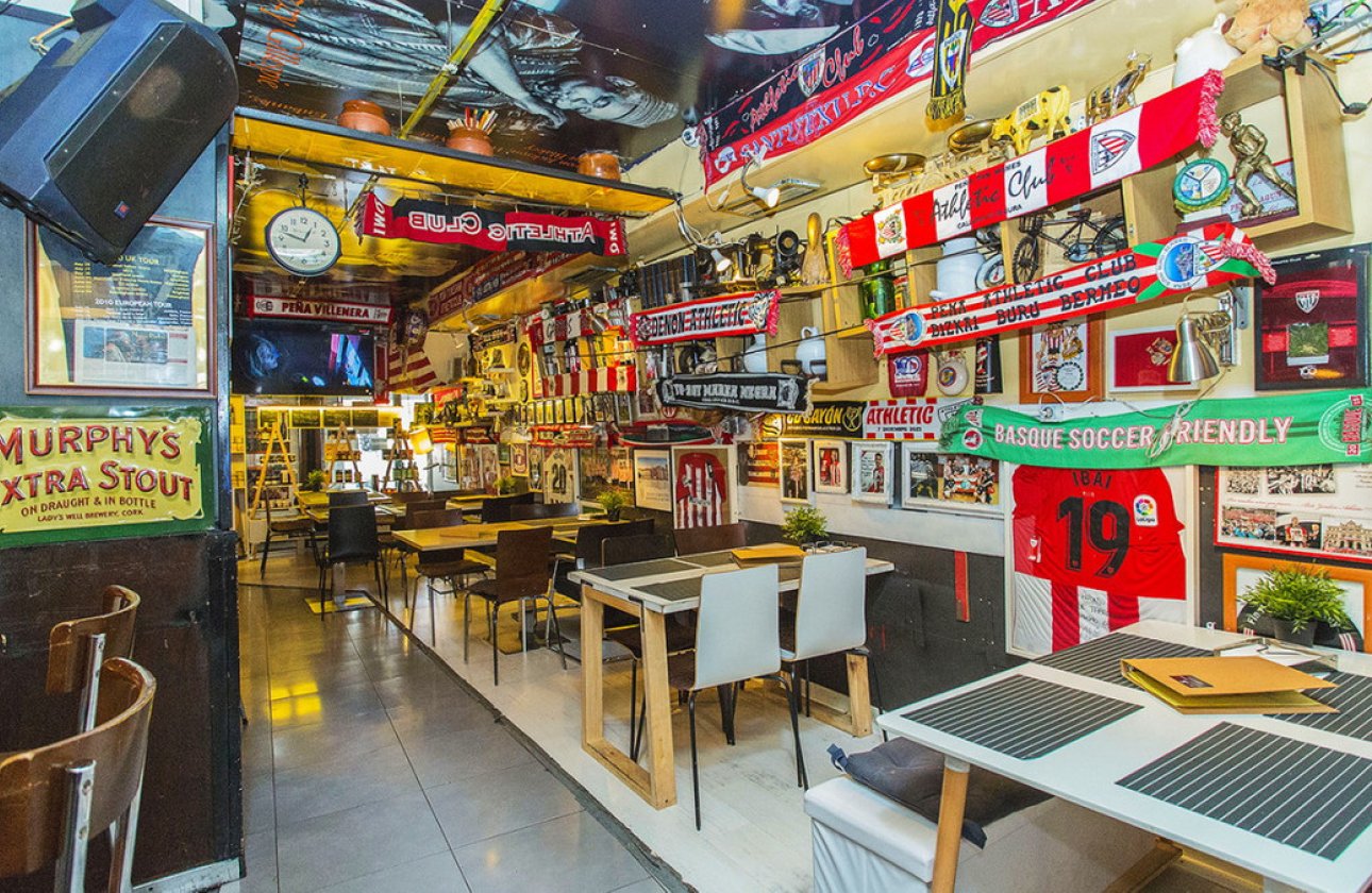 Használt ingatlanok - Commercial property -
Torrevieja - Torrevieja Centro