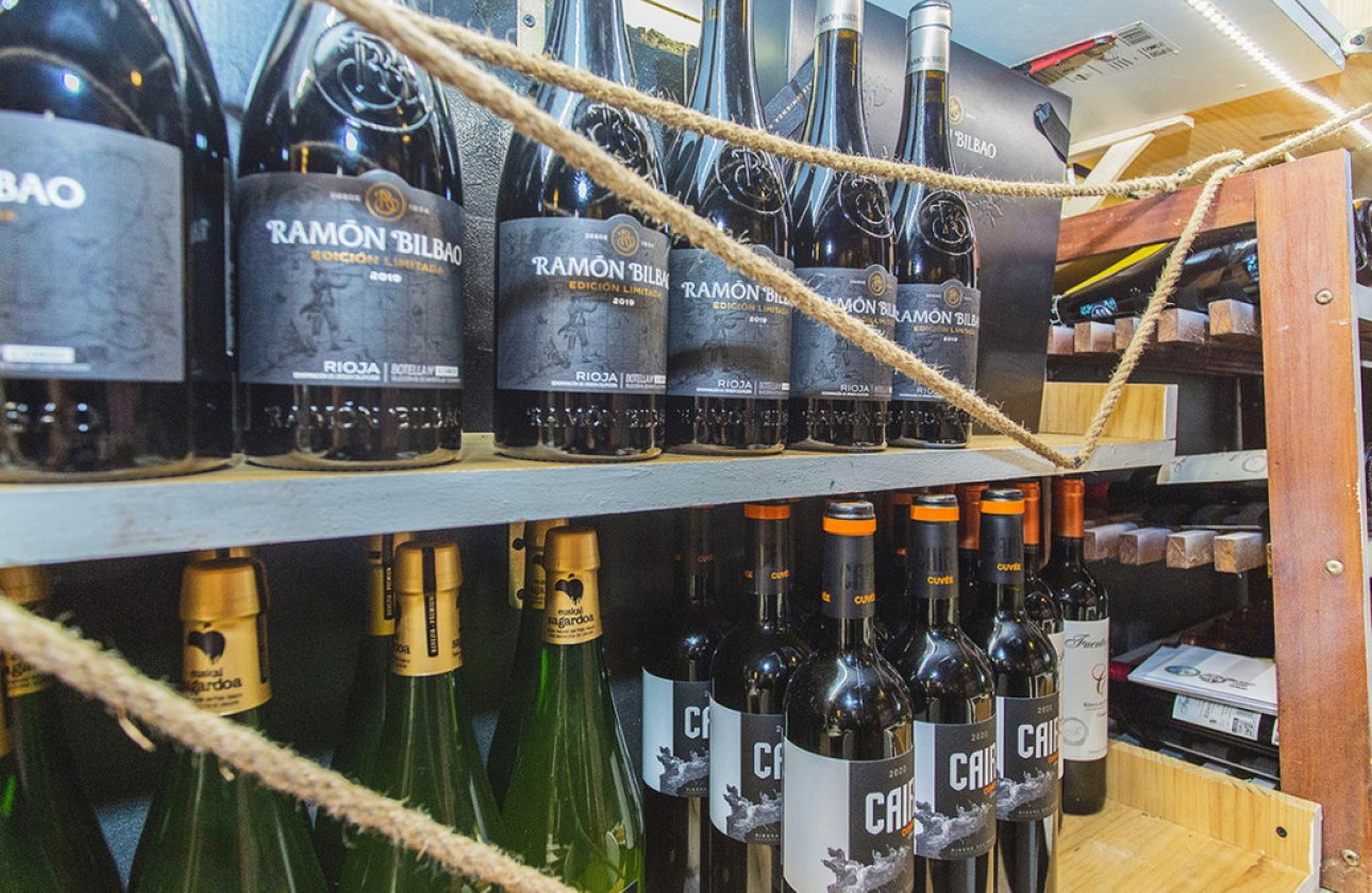 Használt ingatlanok - Commercial property -
Torrevieja - Torrevieja Centro