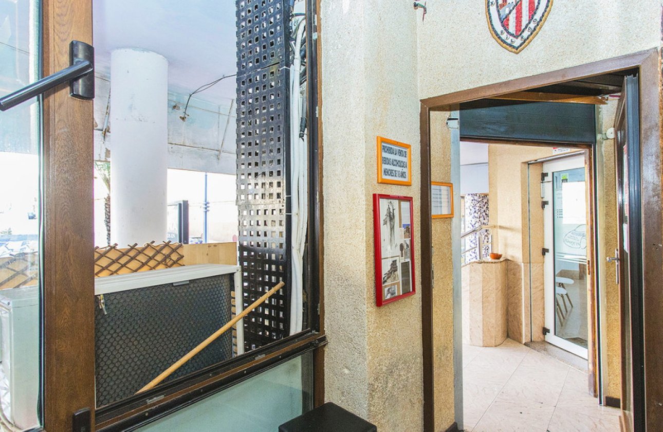 Használt ingatlanok - Commercial property -
Torrevieja - Torrevieja Centro