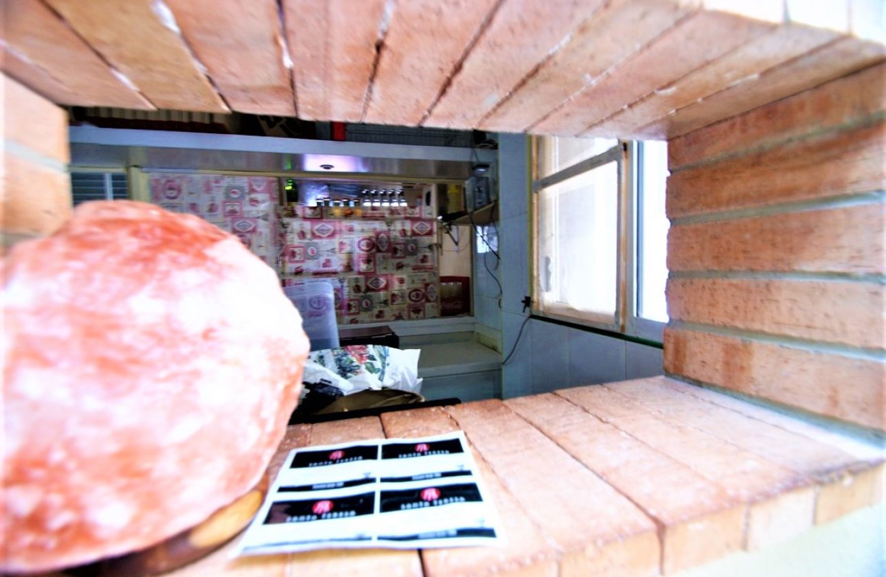 Használt ingatlanok - Commercial property -
Torrevieja - Torrevieja Centro