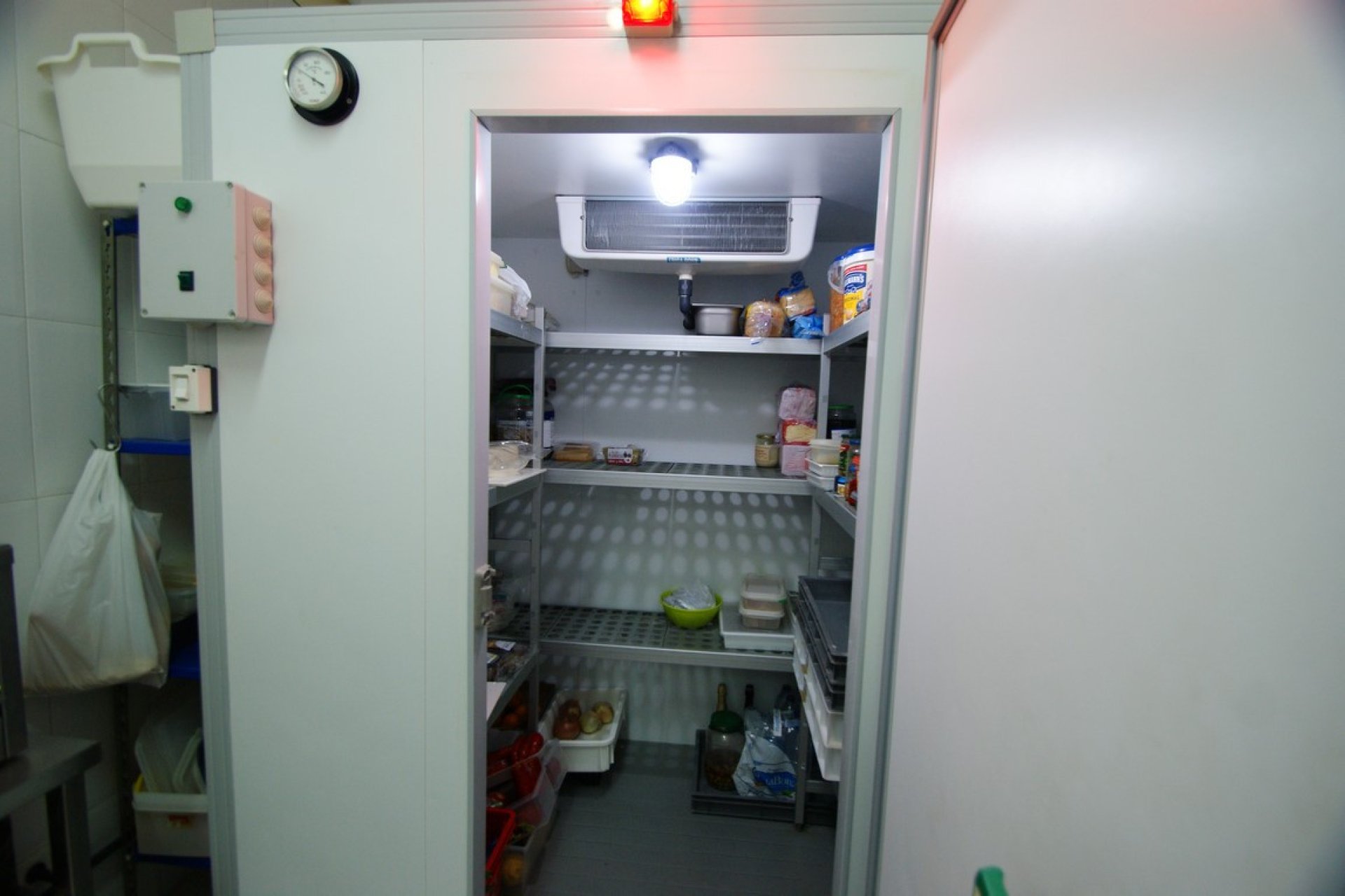 Használt ingatlanok - Commercial property -
Torrevieja - Torrevieja Centro