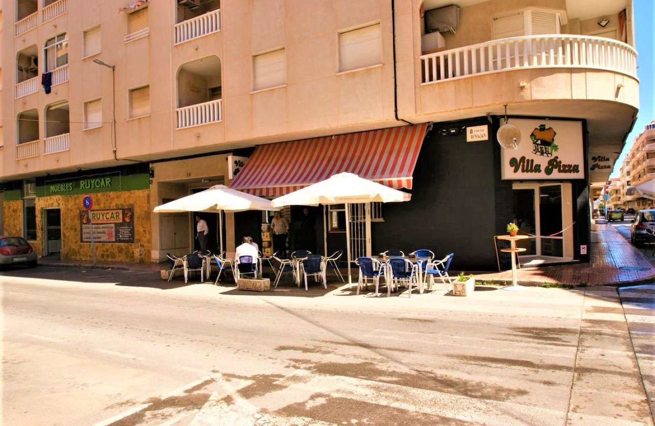 Használt ingatlanok - Commercial property -
Torrevieja - Torrevieja Centro