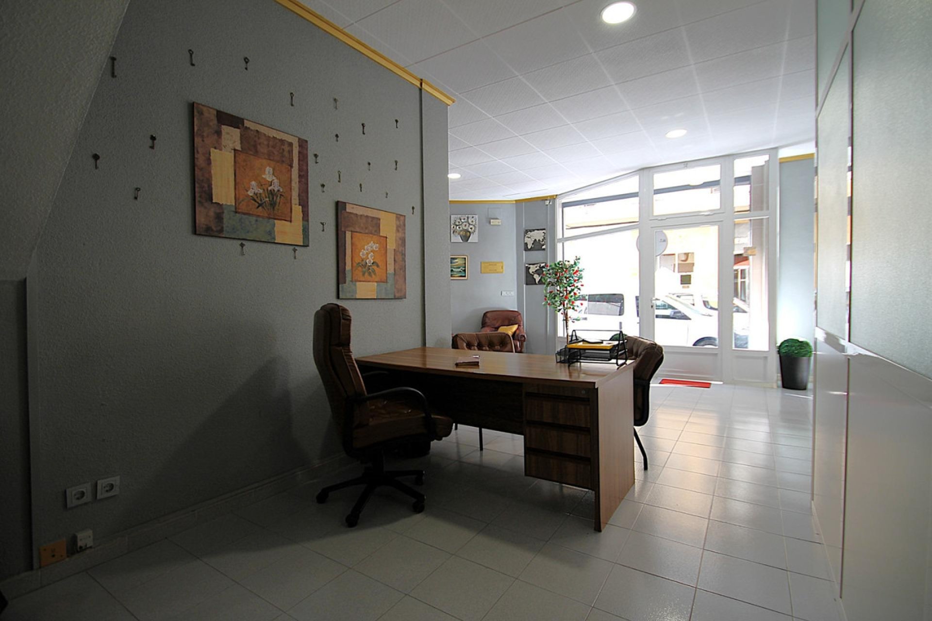 Használt ingatlanok - Commercial property -
Torrevieja - Torrevieja Centro