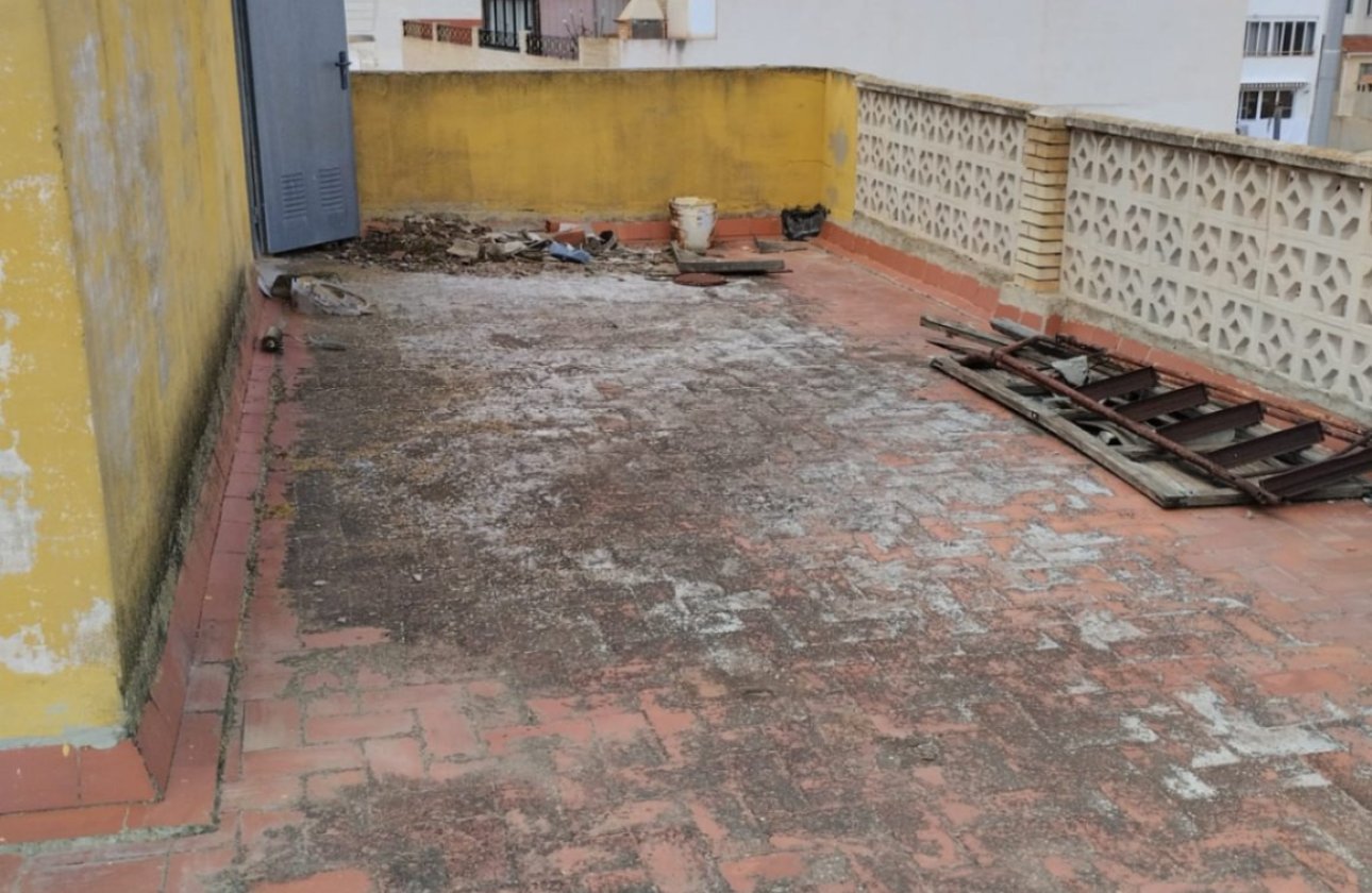 Használt ingatlanok - Commercial property -
Torrevieja - Torrevieja Centro