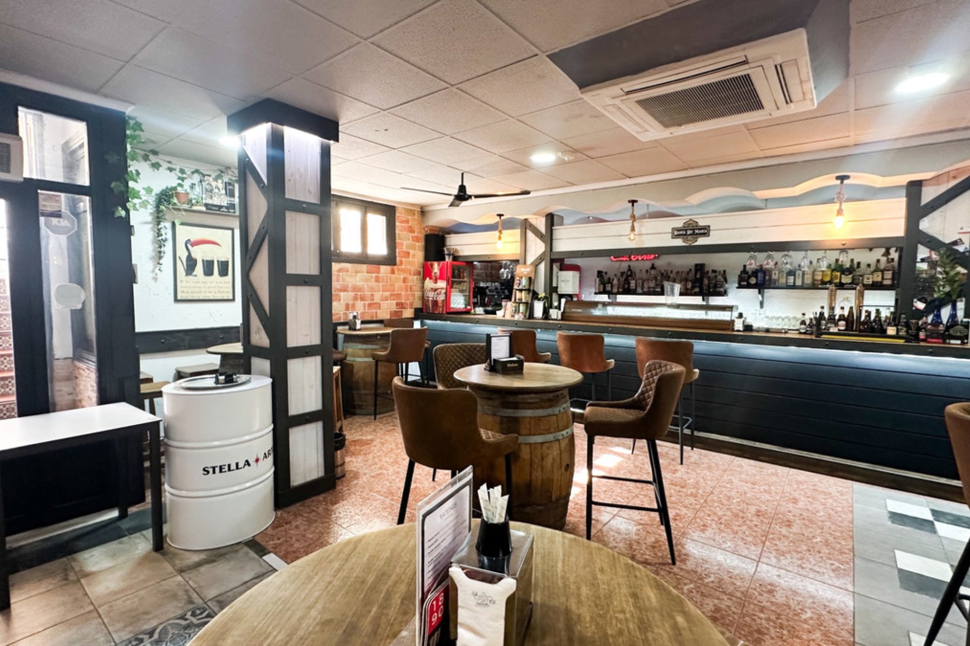 Használt ingatlanok - Commercial property -
Torrevieja - Torrevieja Centro